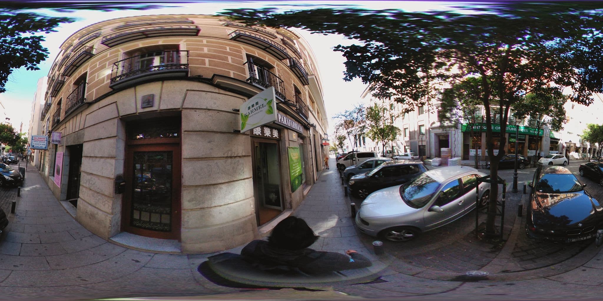 Street view near Far Home Gran Via, Madrid Centro — © ccossio (CC BY-SA · Mapillary)