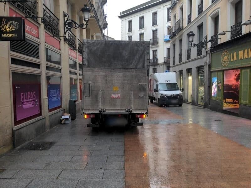 Street view near Apartamentos Sol Postas, Sol — © iragersh (CC BY-SA · Mapillary)