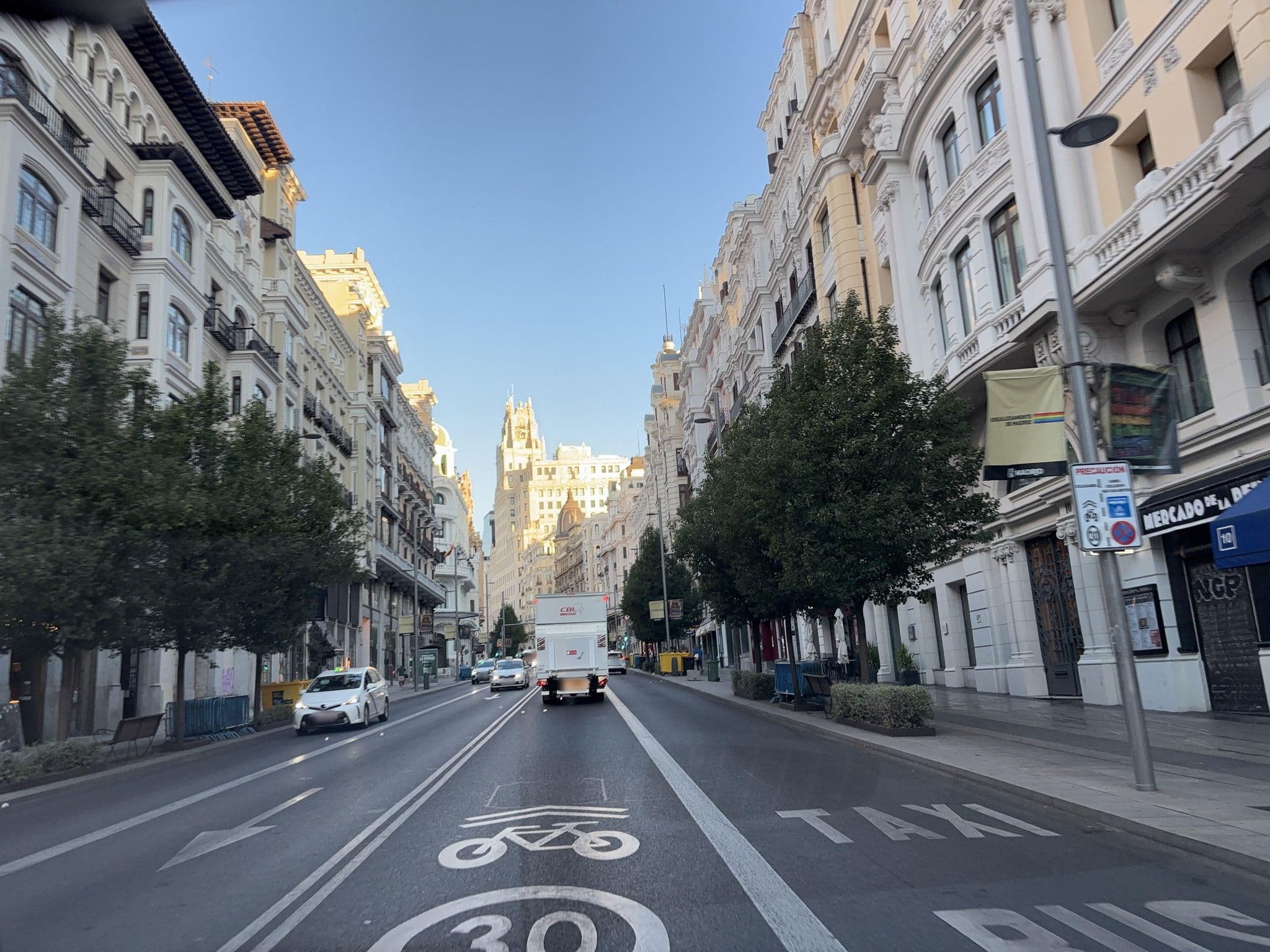 Street view near Open Hostel Madrid, Madrid Centro — © seraq (CC BY-SA · Mapillary)