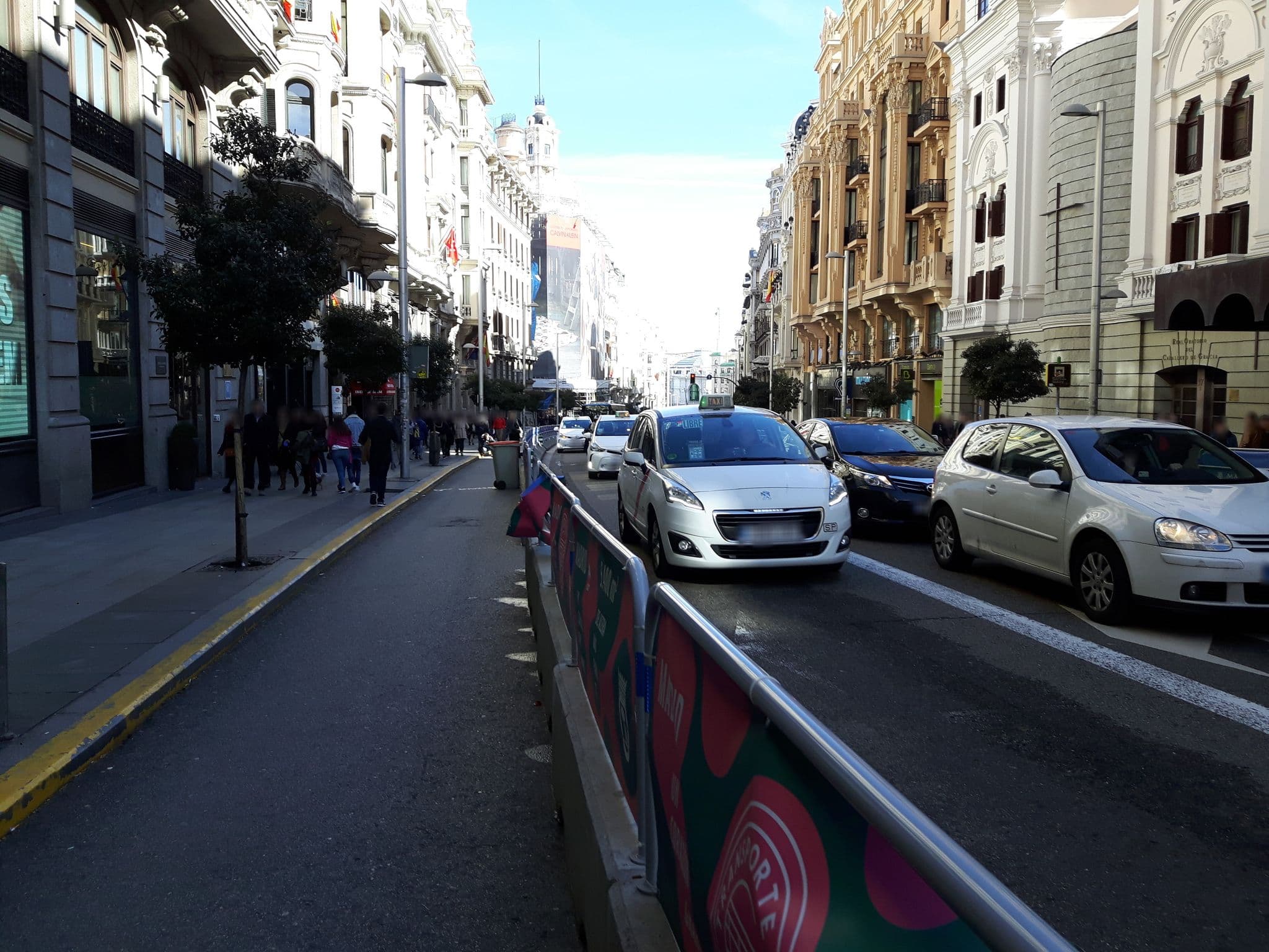 Street view near AC Hotel Circulo Gran Vía, Madrid Centro — © wusel007 (CC BY-SA · Mapillary)