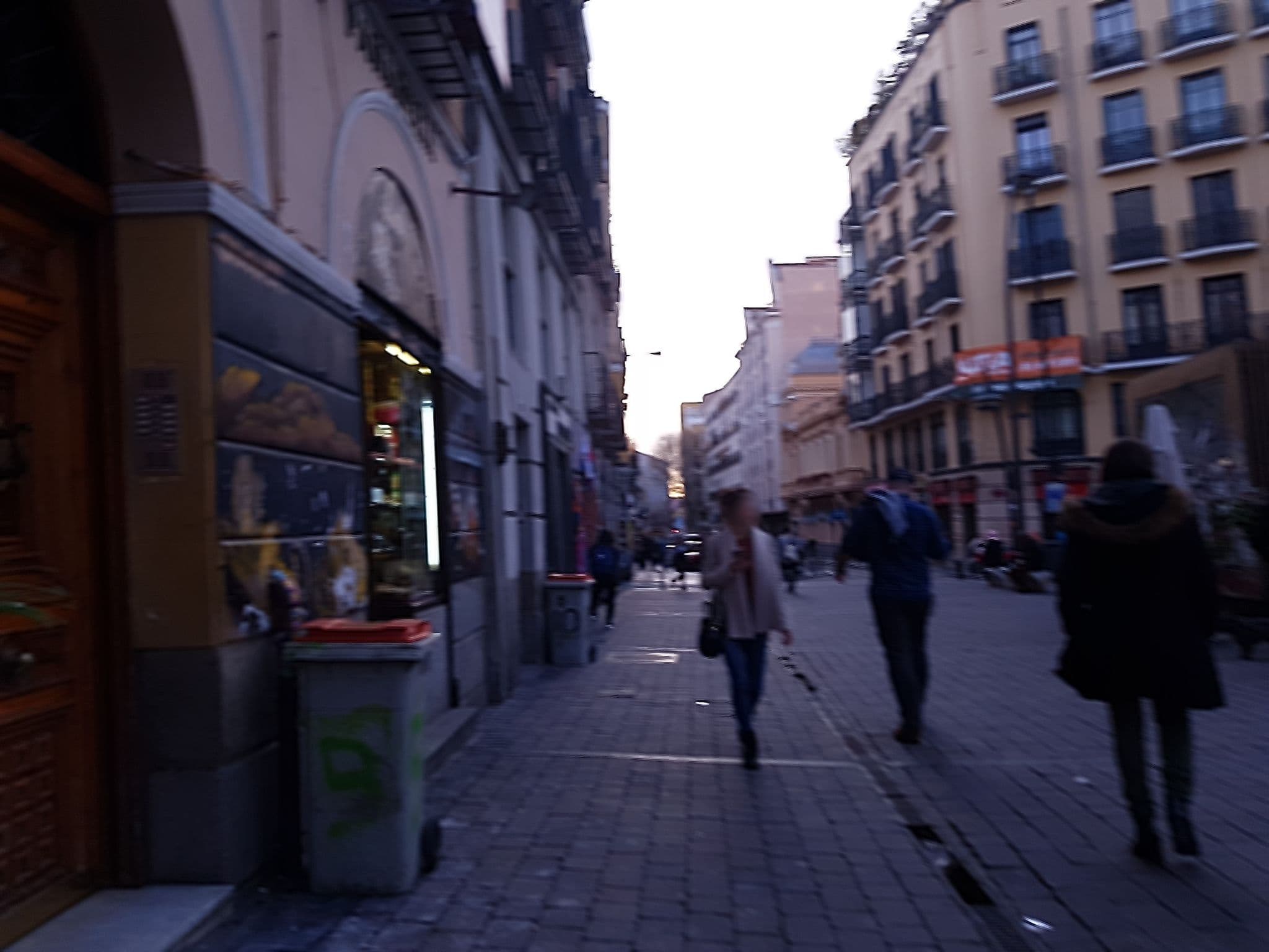 Street view near Palacio Tirso De Molina, Embajadores — © pilar (CC BY-SA · Mapillary)