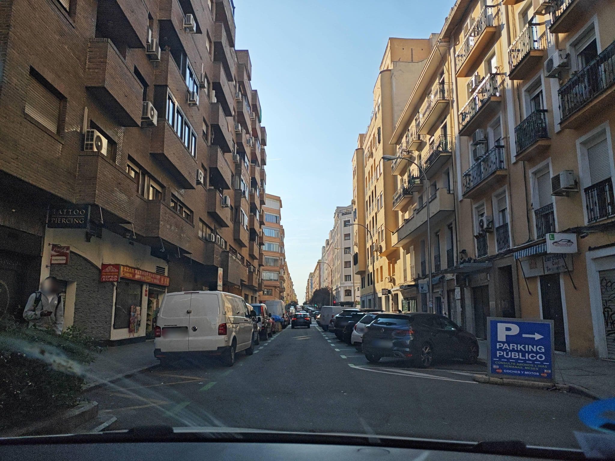 Street view near Calle De Viriato 2, Chamberí — © polkillas (CC BY-SA · Mapillary)