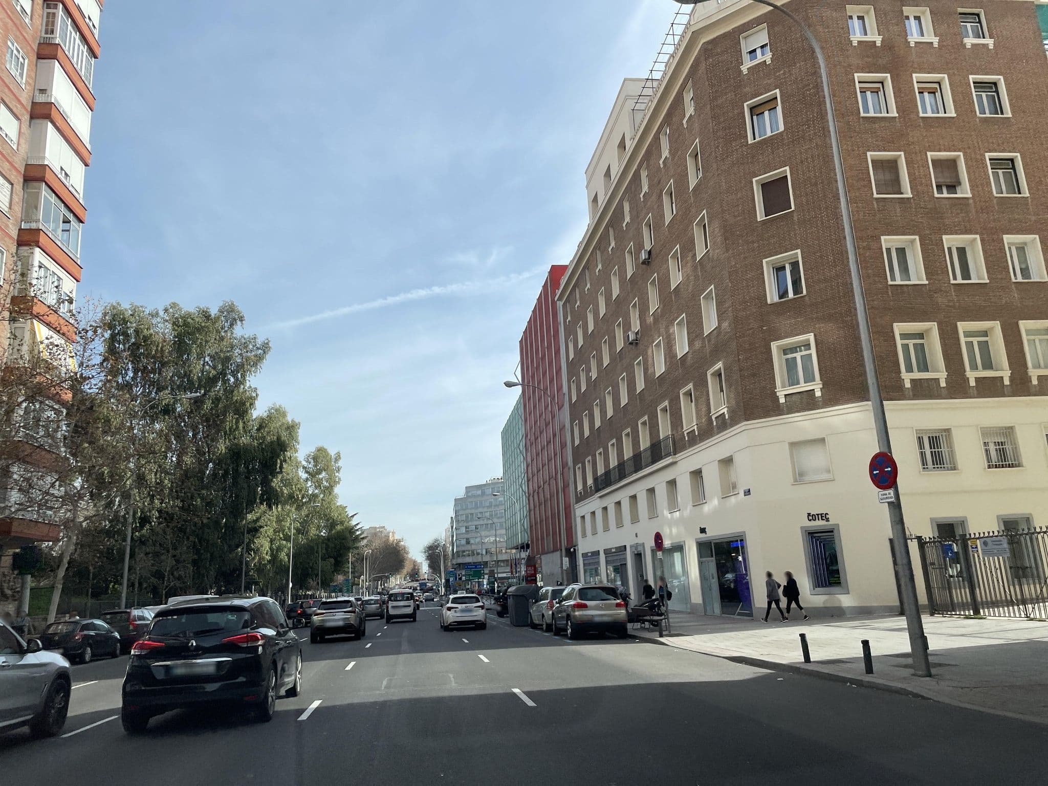 Street view near Hotel Victoria Palace, Arapiles — © seraq (CC BY-SA · Mapillary)