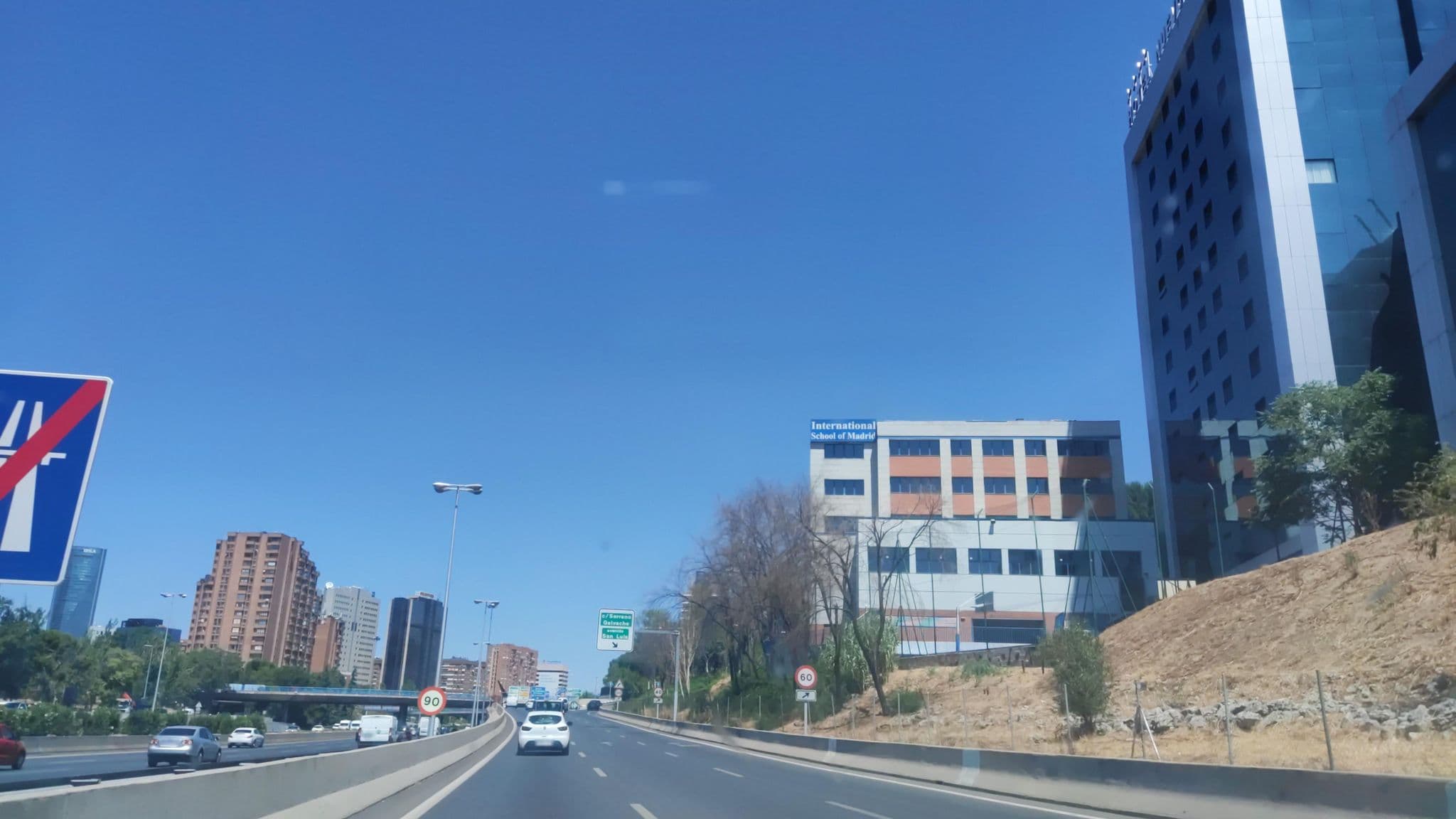 Street view near Administracion y Explotacion Hotelera, Atalaya — © polkillas (CC BY-SA · Mapillary)