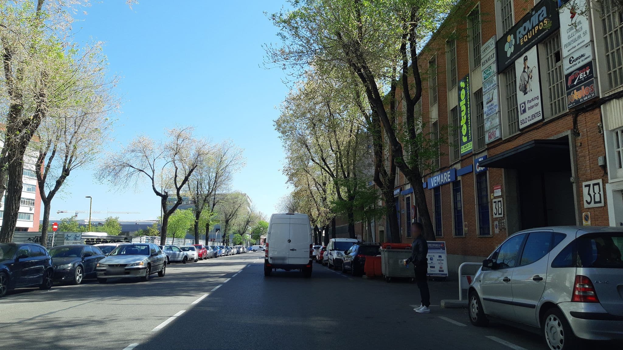 Street view near New Aglaya, Simancas — © pequetransistor (CC BY-SA · Mapillary)
