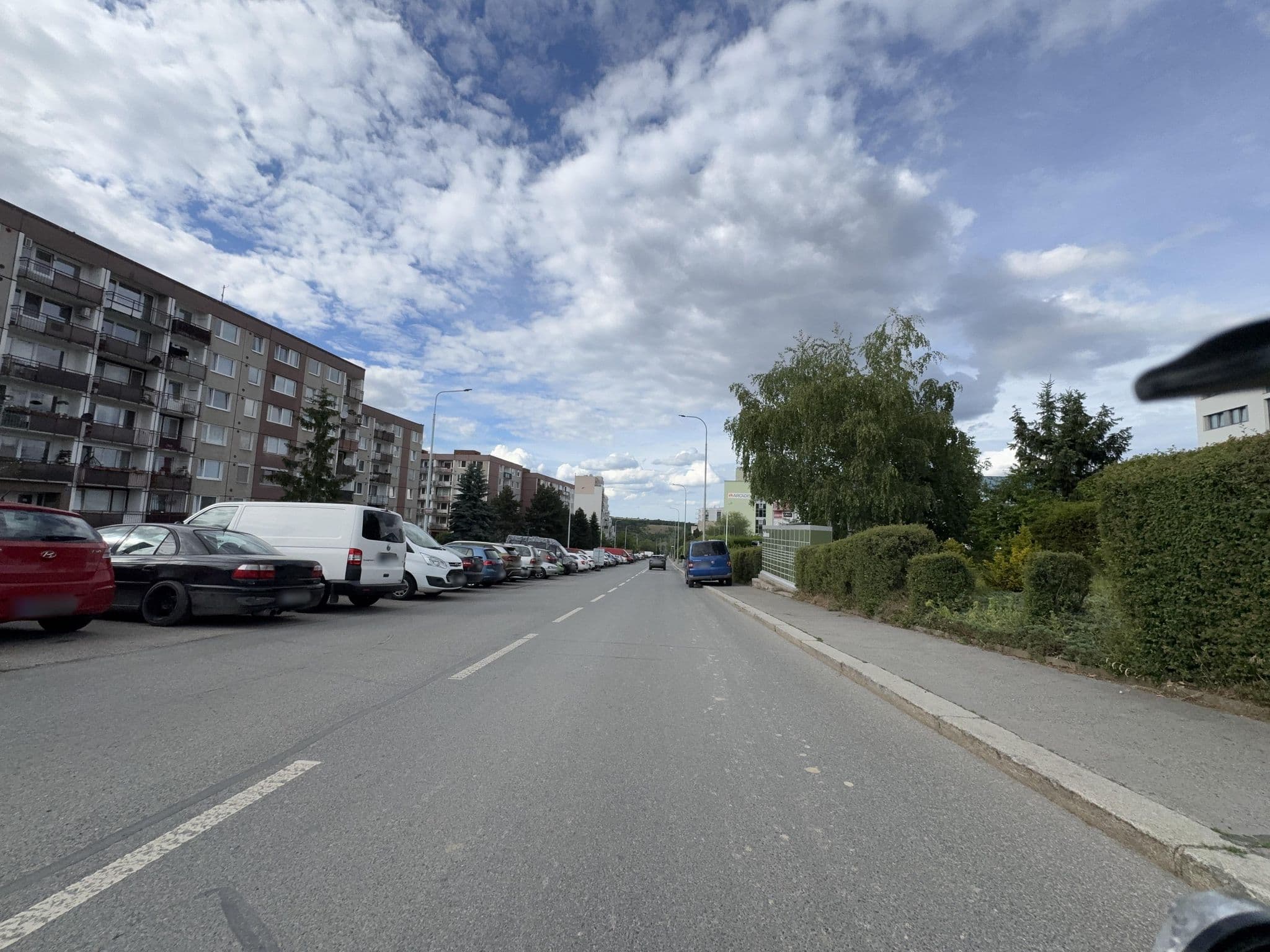 Street view near Hotel Smaragd, Hlubočepy — © ondrejlopatka (CC BY-SA · Mapillary)