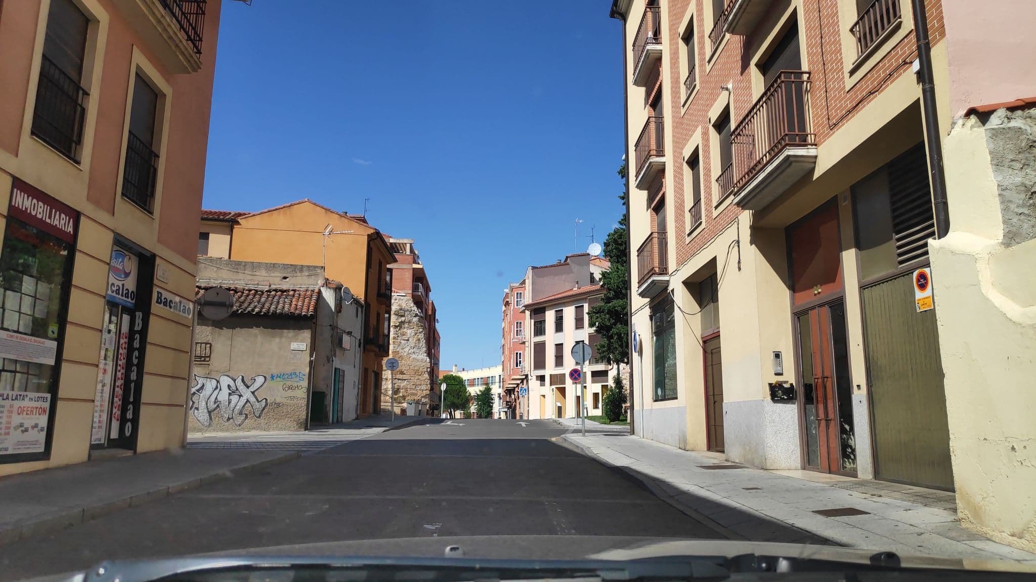 Street view near Sancho IV, Zamora — © polkillas (CC BY-SA · Mapillary)