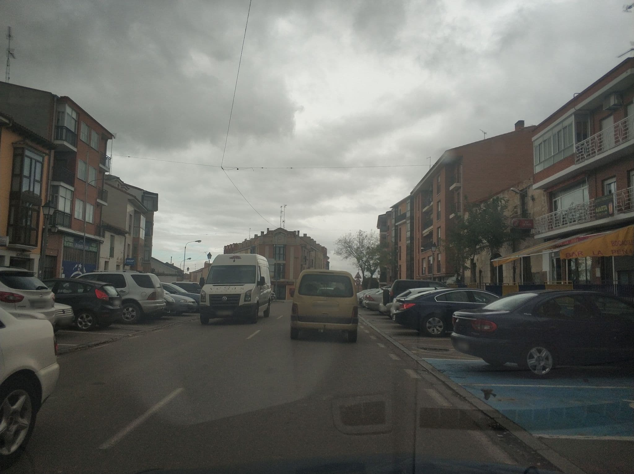 Street view near Cristina y Antonio Sll, Tordesillas — © sanchi (CC BY-SA · Mapillary)