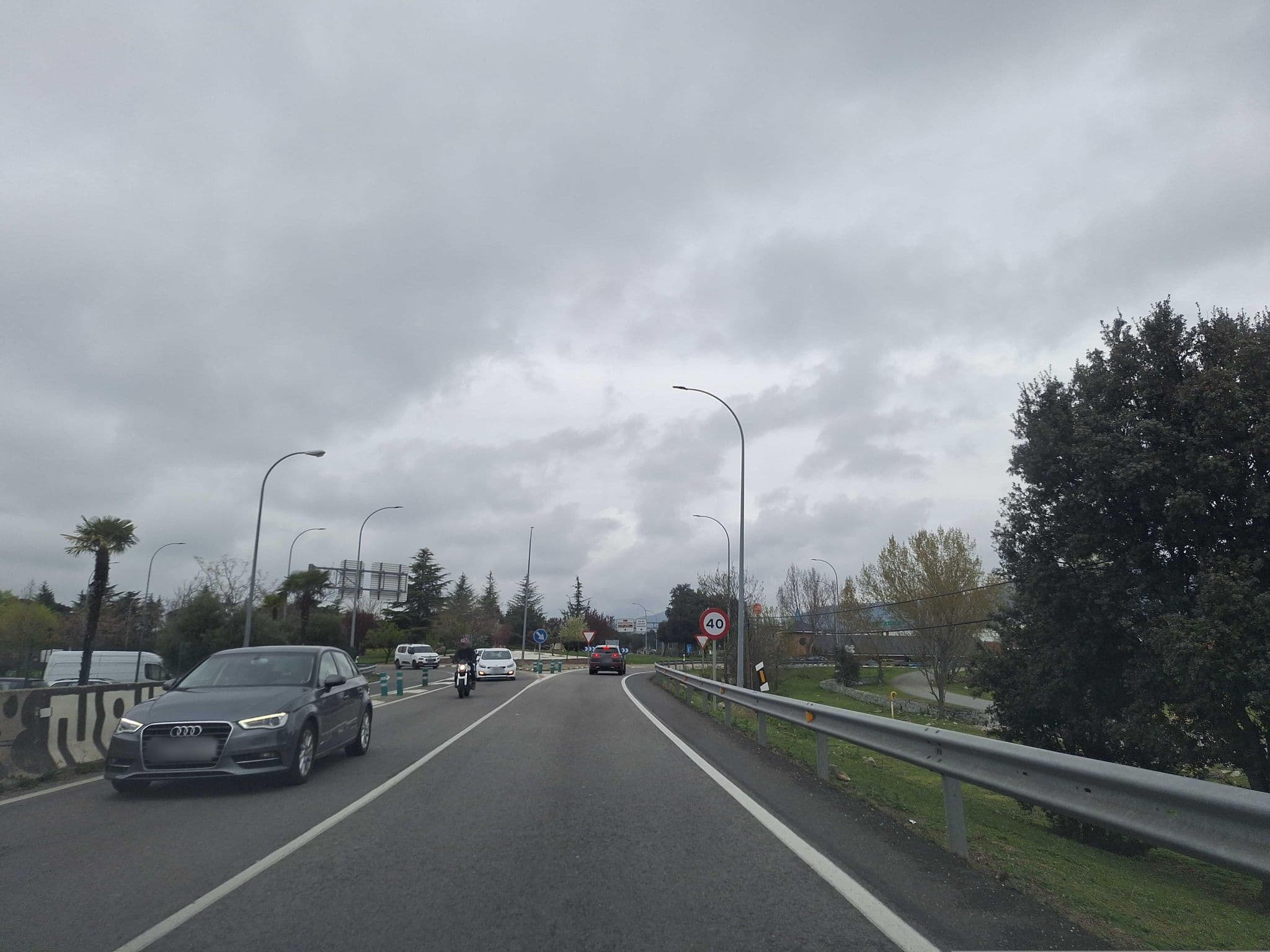 Street view near Hotelux, Collado-Villalba — © Albergarri788 (CC BY-SA · Mapillary)