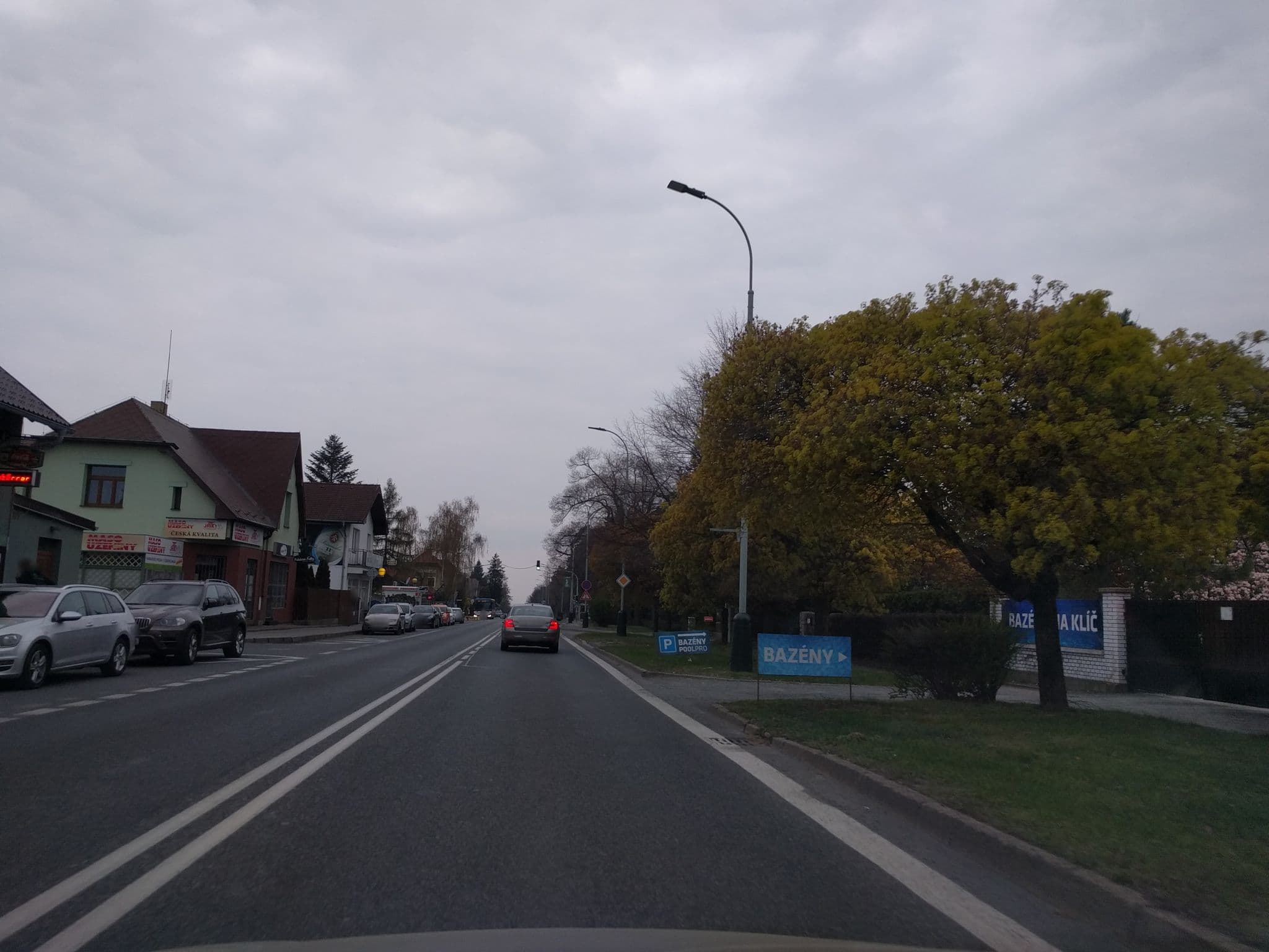 Street view near Na Rychtě, Říčany — © zbycz (CC BY-SA · Mapillary)