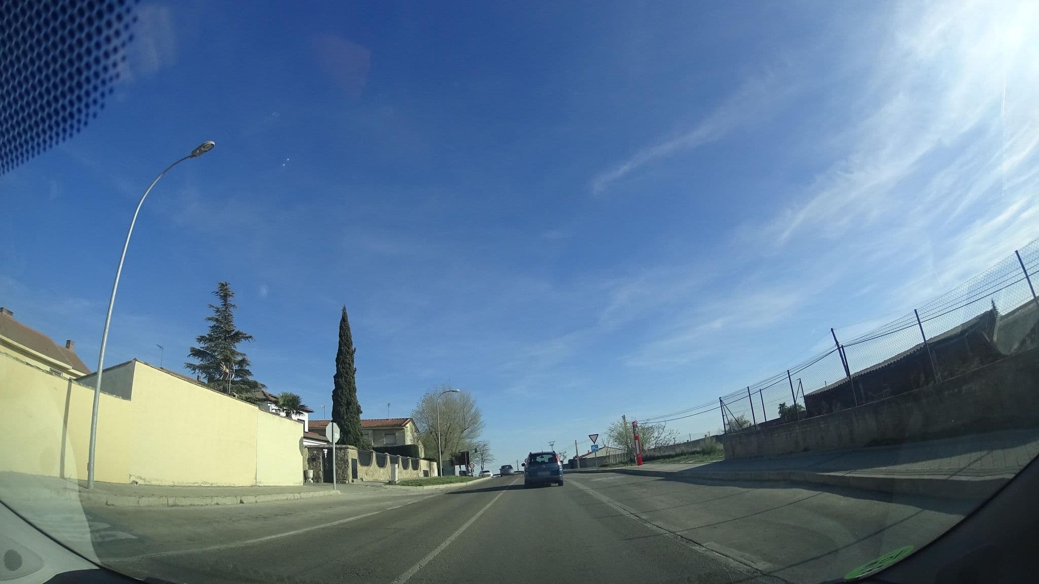 Street view near Restaurante Asador Mi Cortijo, Chinchón — © robertogeb (CC BY-SA · Mapillary)