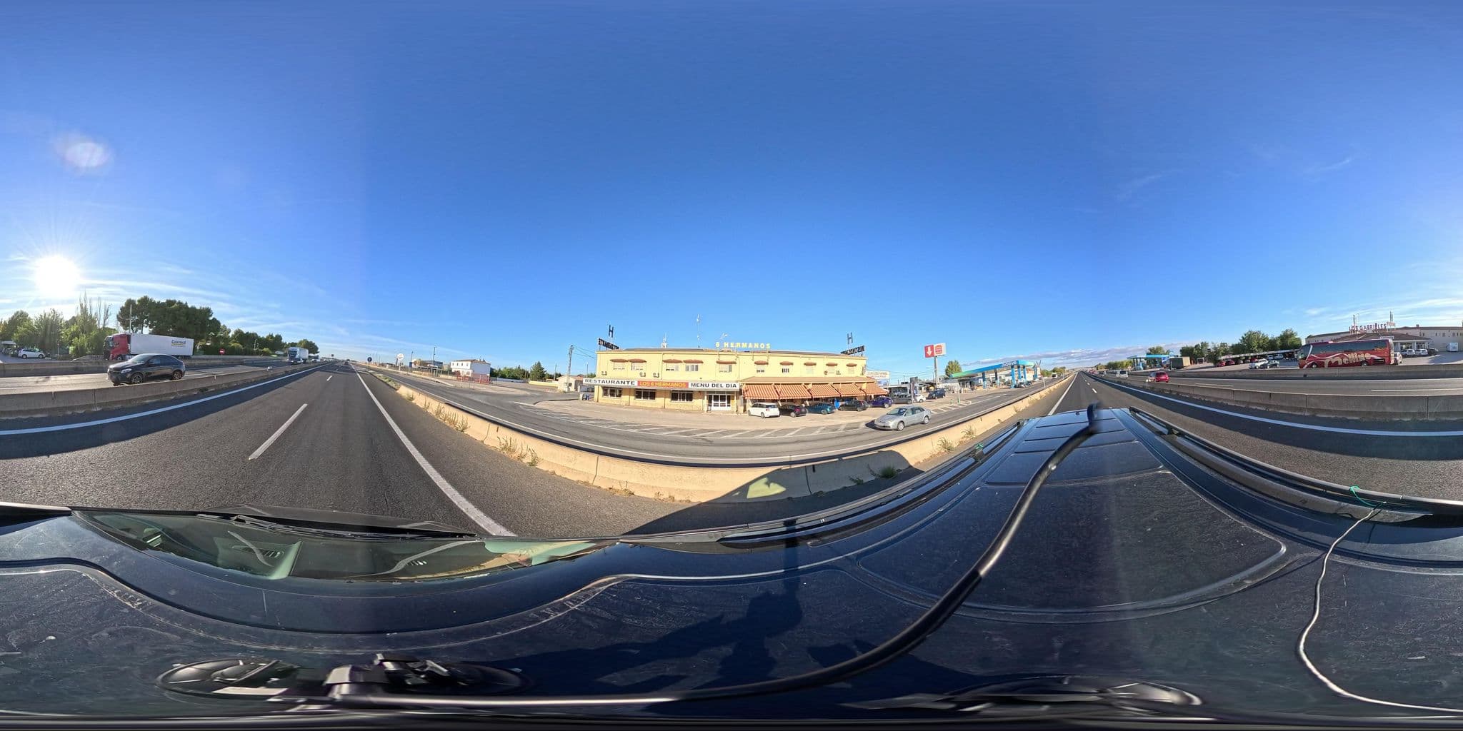 Street view near Pension los 6 Hermanos, La Gineta — © seraq (CC BY-SA · Mapillary)