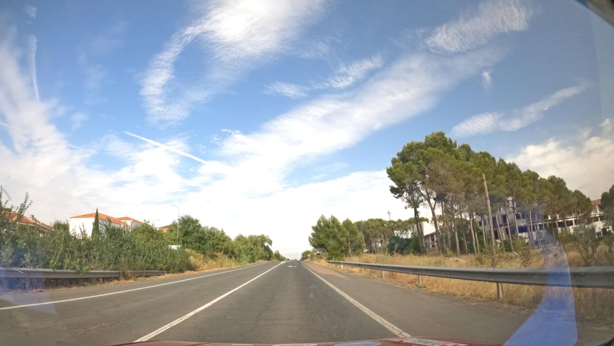 Street view near Hotel Bobal, Requena — © masterofnoroad (CC BY-SA · Mapillary)