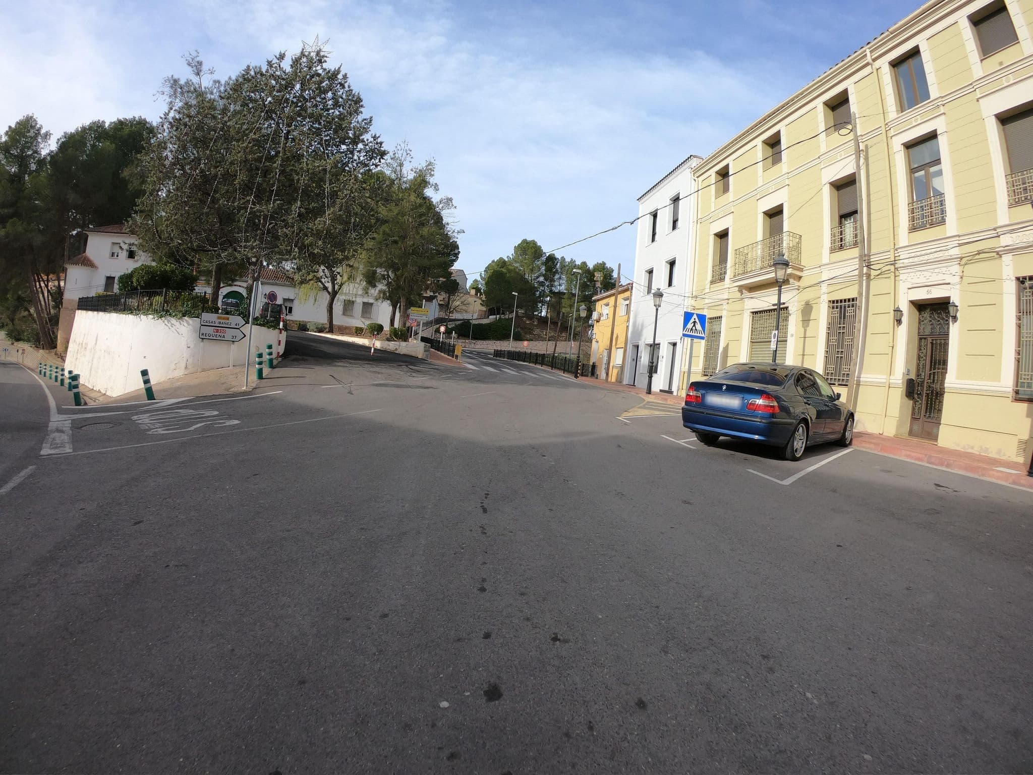 Street view near Restaurante Torralba, Ayora — © joostjakob (CC BY-SA · Mapillary)