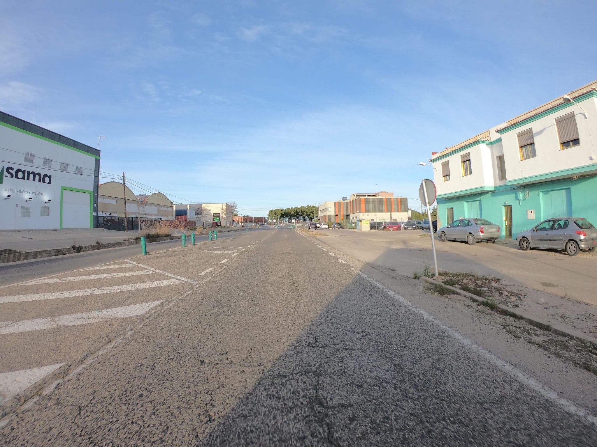Street view near Porvasal, Chiva — © joostjakob (CC BY-SA · Mapillary)
