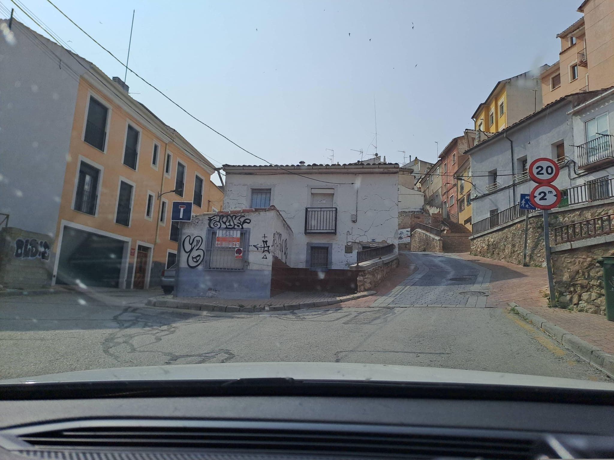 Street view near Apartamentos La Vereda, Cuenca — © normanm (CC BY-SA · Mapillary)
