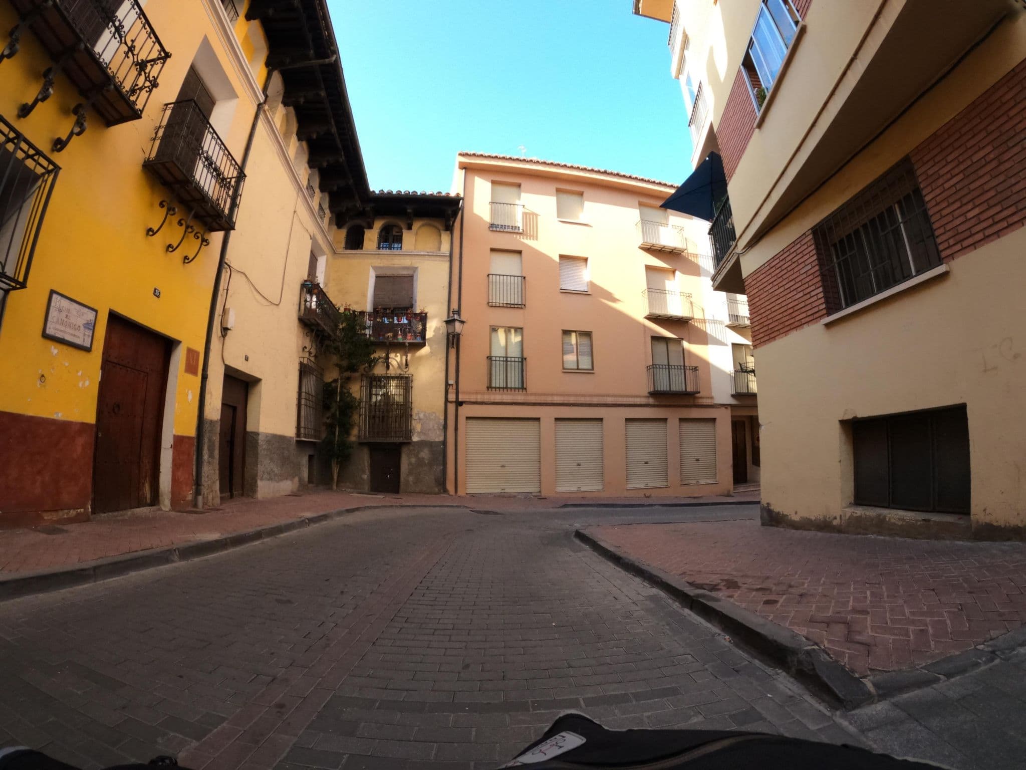 Street view near El canonigo de Teruel, Teruel — © masterofnoroad (CC BY-SA · Mapillary)
