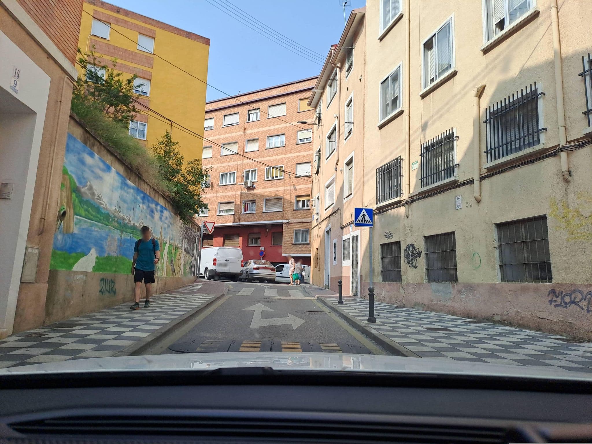 Street view near Pension Aries 2, Cuenca — © normanm (CC BY-SA · Mapillary)