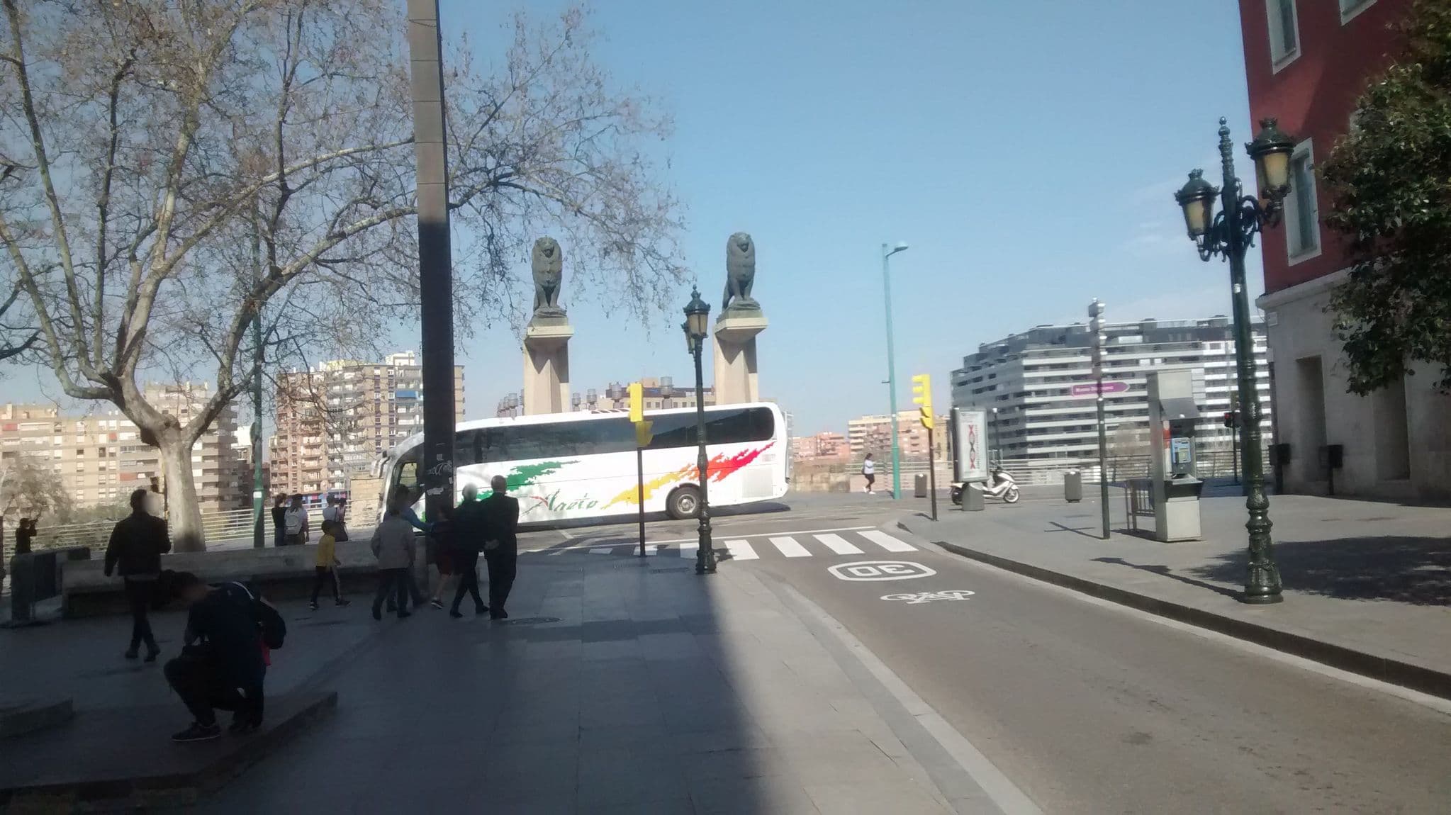 Street view near hotel trip zaragoza, Zaragoza — © msevilla00 (CC BY-SA · Mapillary)