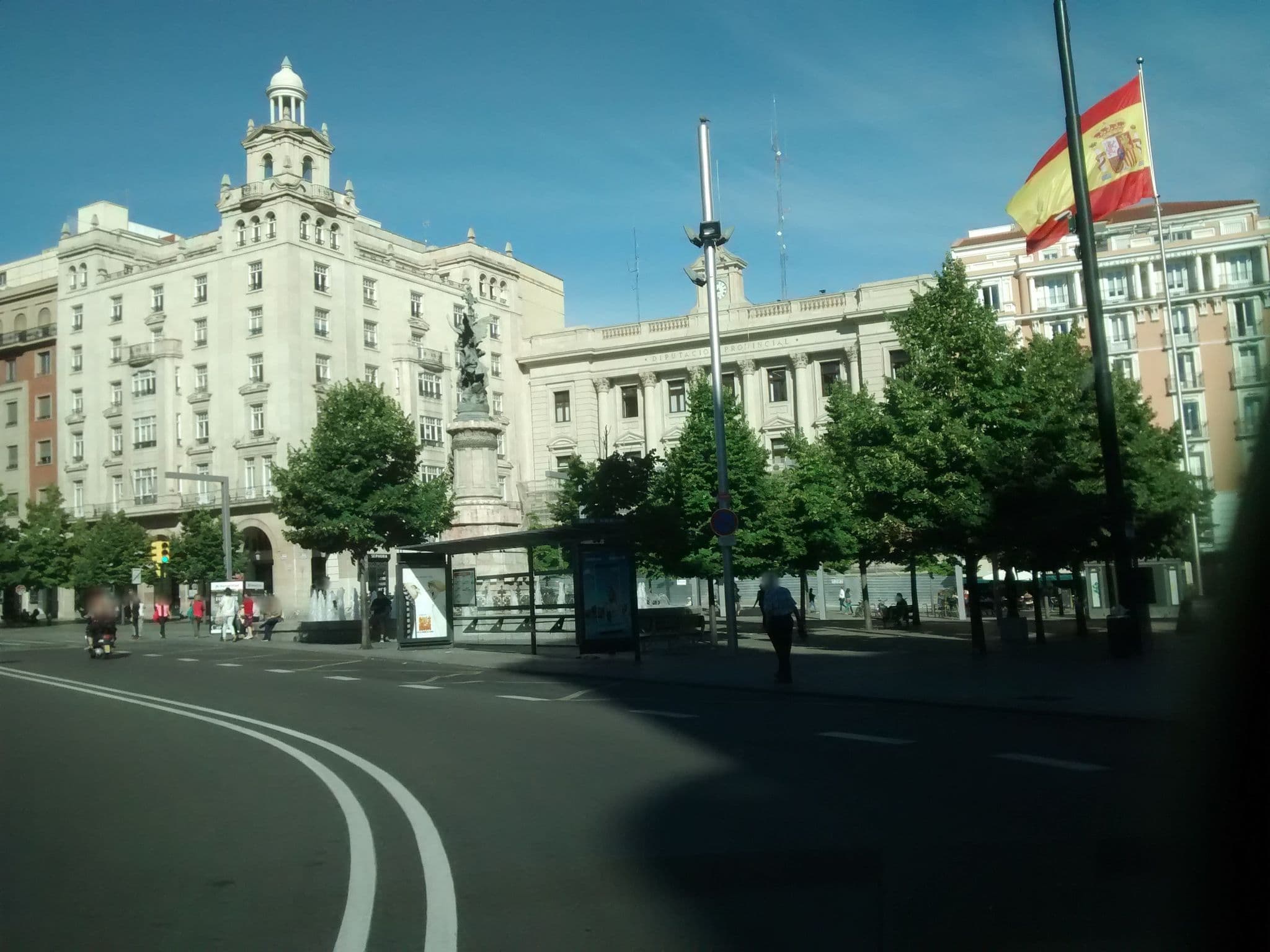 Street view near Hotel Zentro, Zaragoza — © msevilla00 (CC BY-SA · Mapillary)