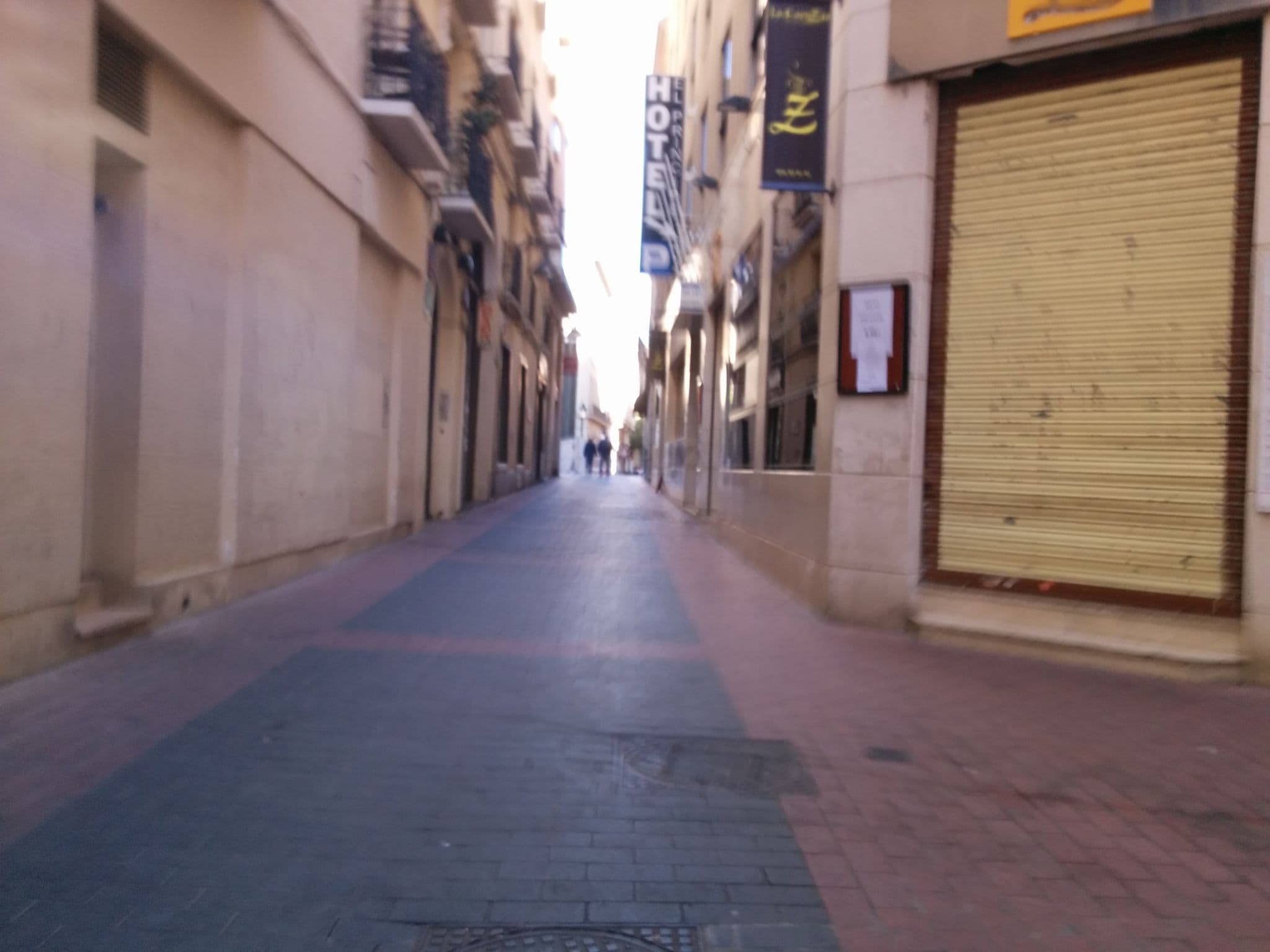 Street view near Hotel El Príncipe, Zaragoza — © alejandroscf (CC BY-SA · Mapillary)