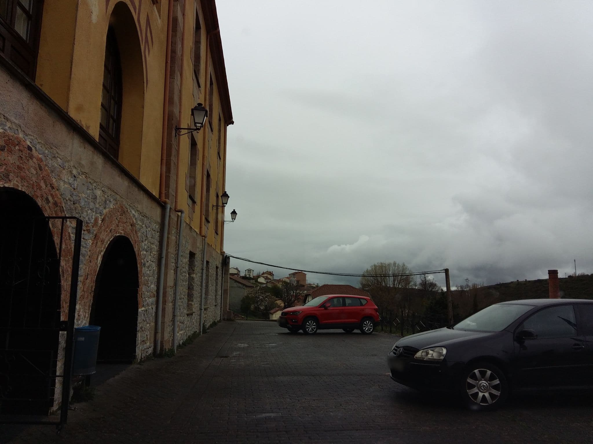 Street view near Hotel Rural el Valle, Barruelo de Santullán — © egofer (CC BY-SA · Mapillary)