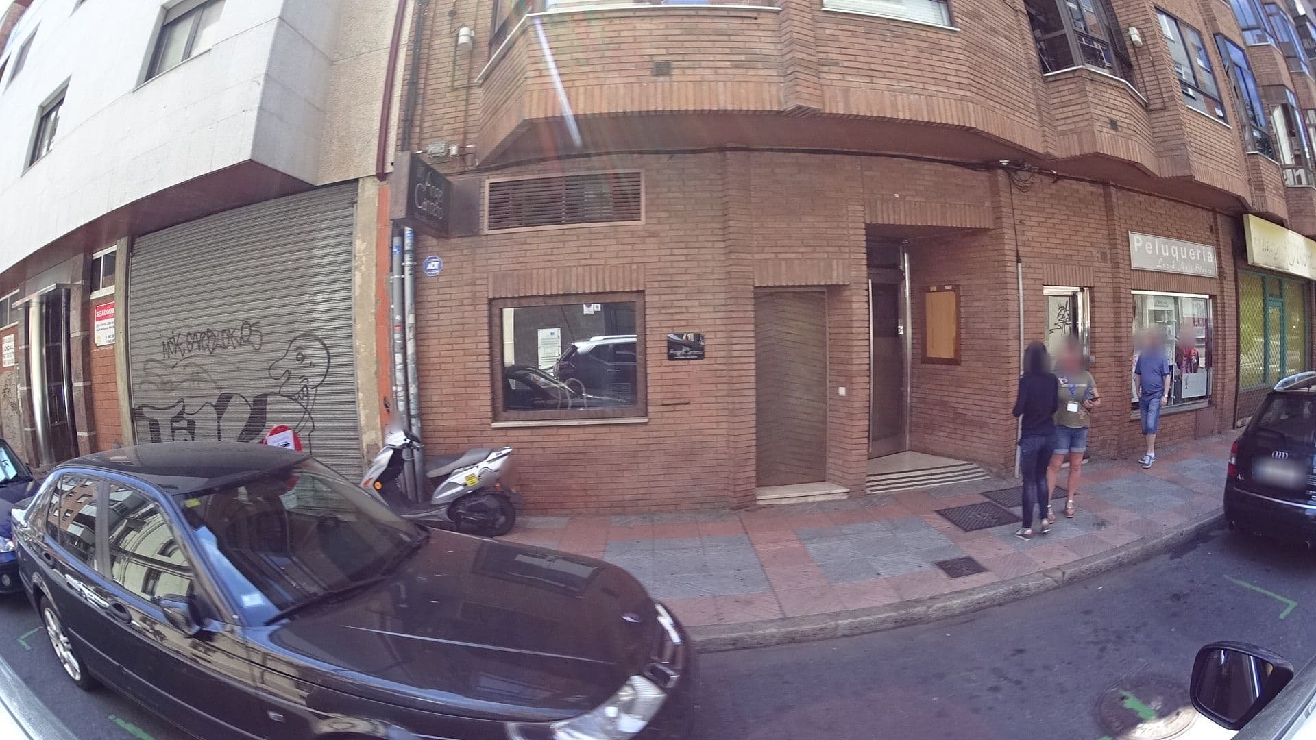 Street view near Hostal Don Suero, León — © acerrillo (CC BY-SA · Mapillary)