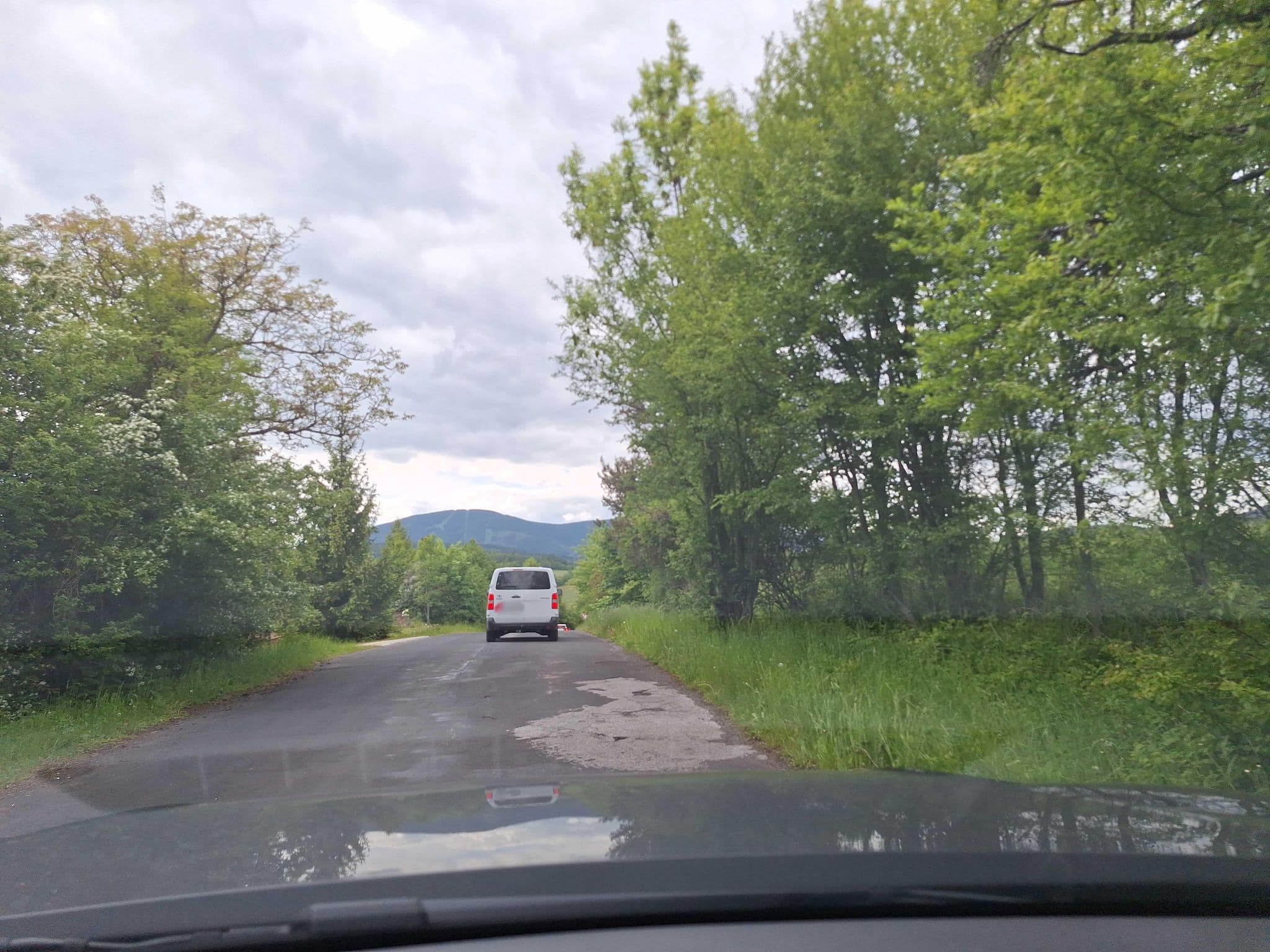 Street view near penzion U golfu, Mladé Buky — © gob (CC BY-SA · Mapillary)