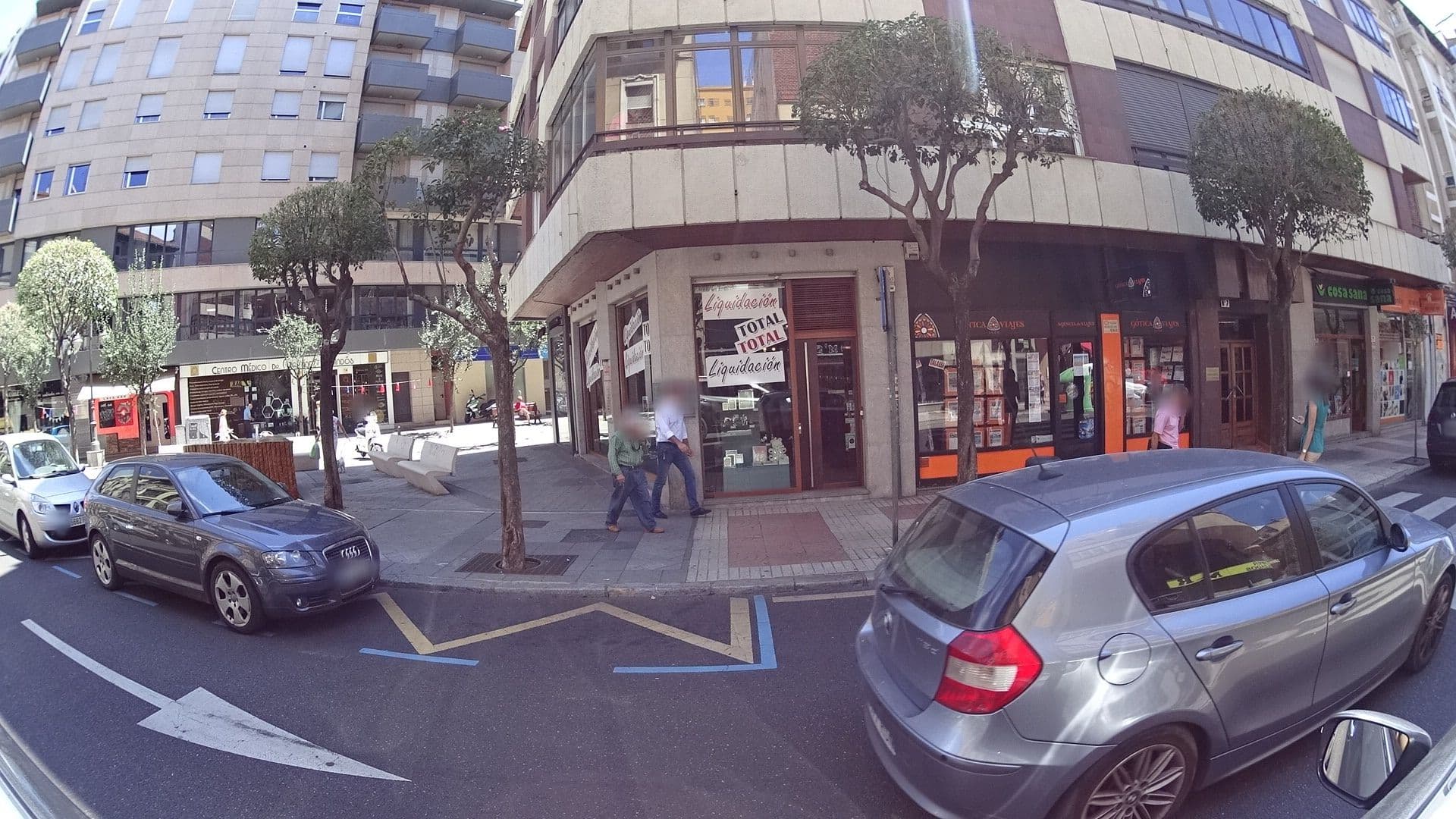 Street view near Prada Y Borges, León — © acerrillo (CC BY-SA · Mapillary)