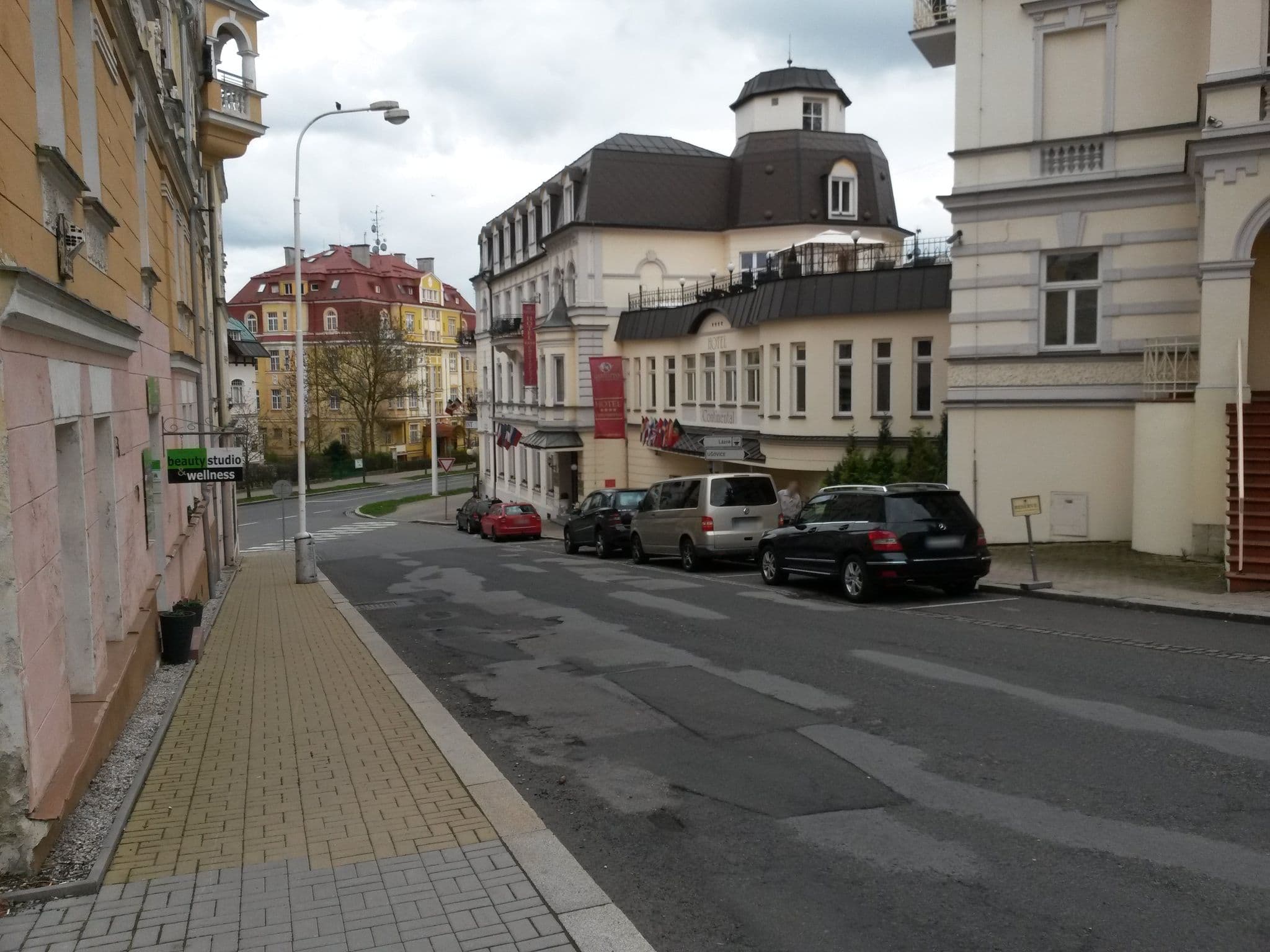 Street view near Hostel Milano, Mariánské Lázně — © rausk (CC BY-SA · Mapillary)