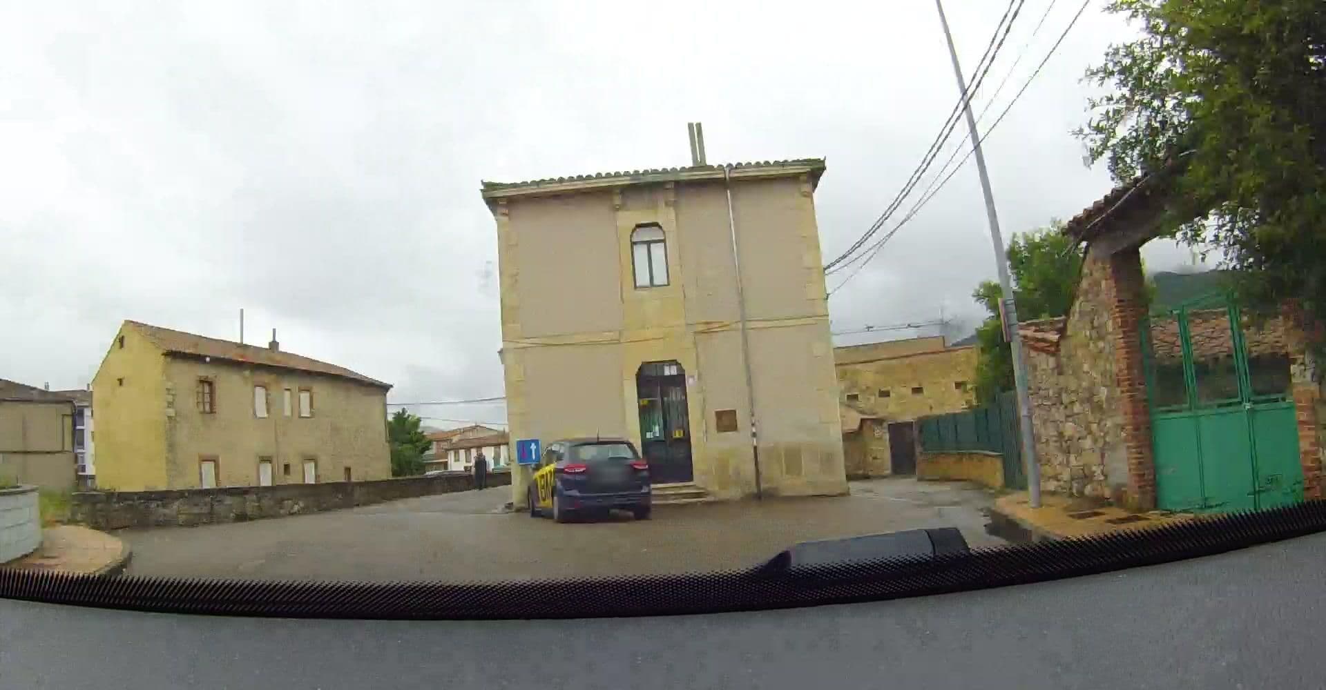 Street view near El Soto, Boñar — © VincentVE (CC BY-SA · Mapillary)
