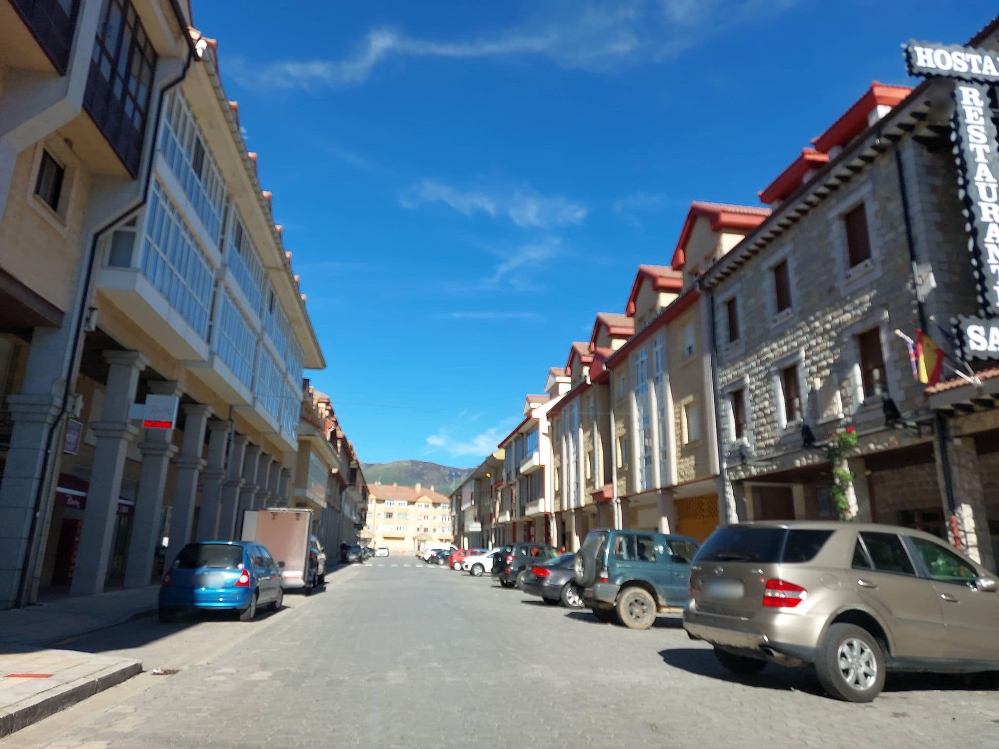 Street view near Hostal Sáinz Casa Rural la Huerta, Valderrueda — © 5rmft (CC BY-SA · Mapillary)