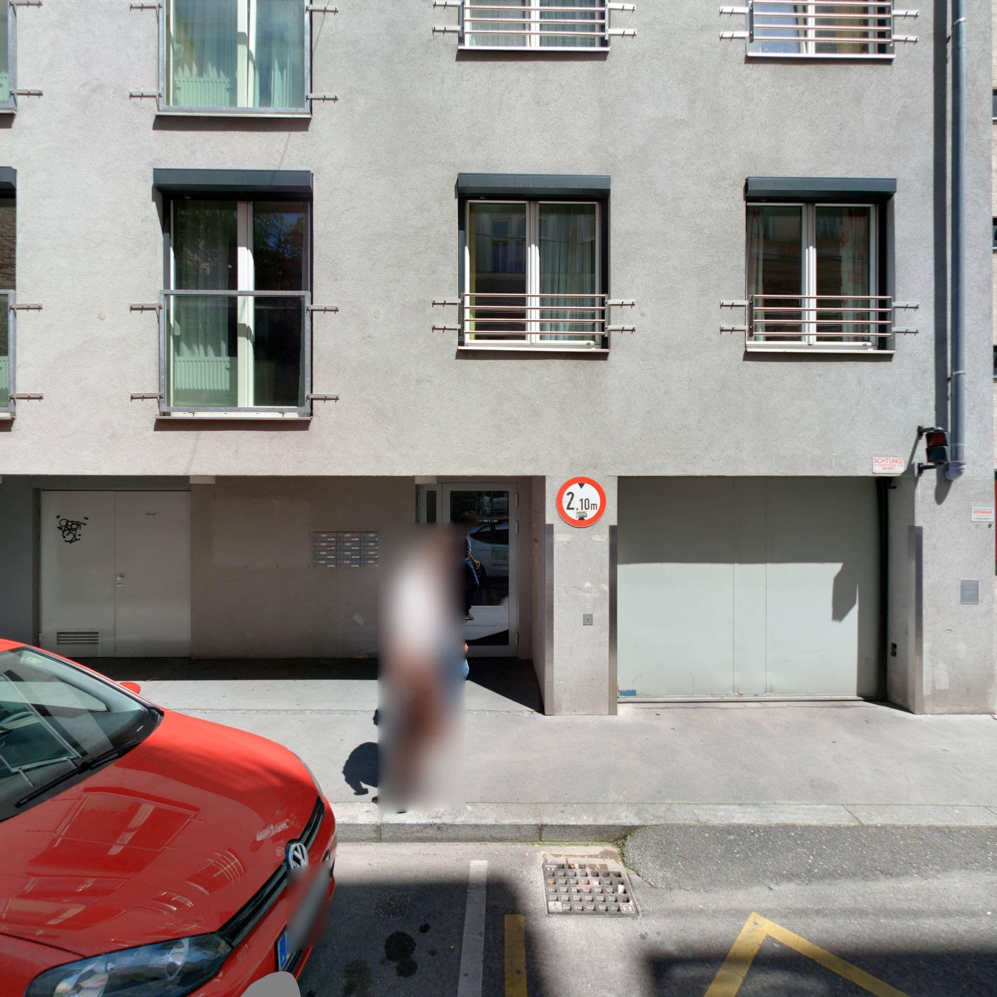 Street view near Gsonek, Innere Stadt — © eliasgander (CC BY-SA · Mapillary)