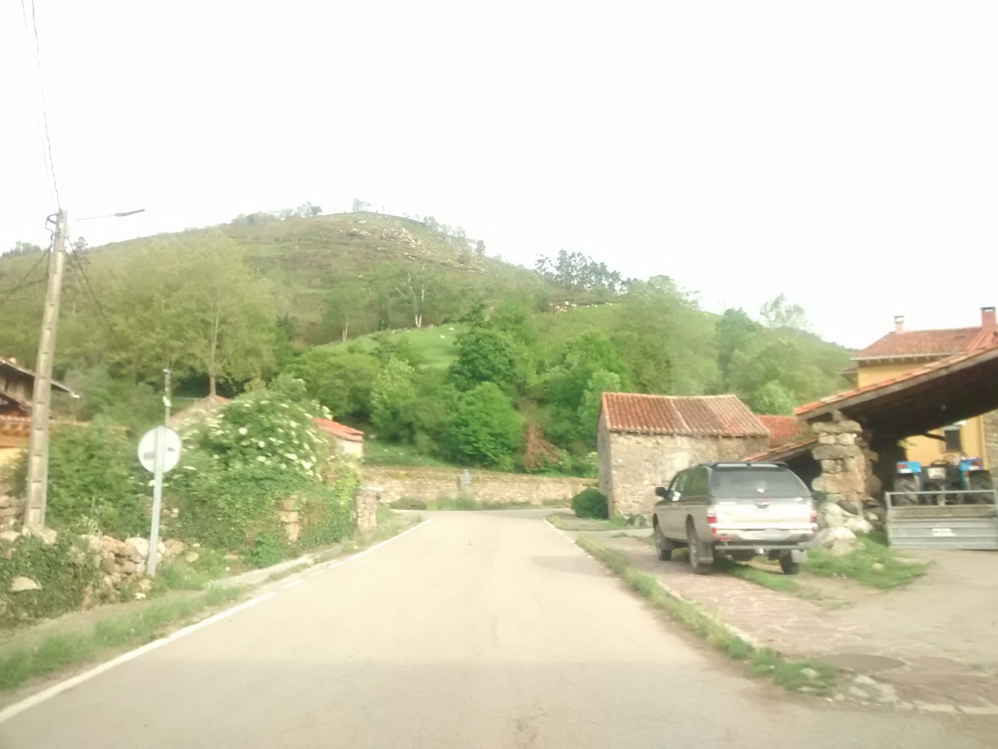 Street view near Posada Rural Peñasagra, Potes — © egofer (CC BY-SA · Mapillary)