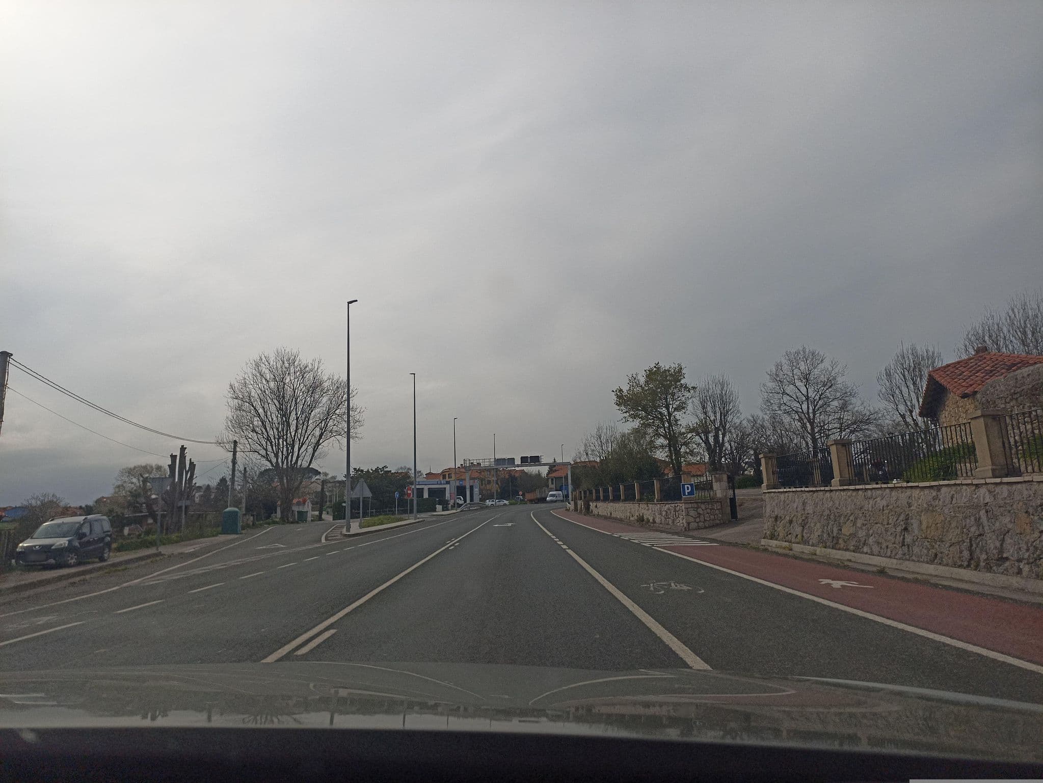 Street view near Hotel Casona Torre de Quijas, Reocín — © toniserra (CC BY-SA · Mapillary)