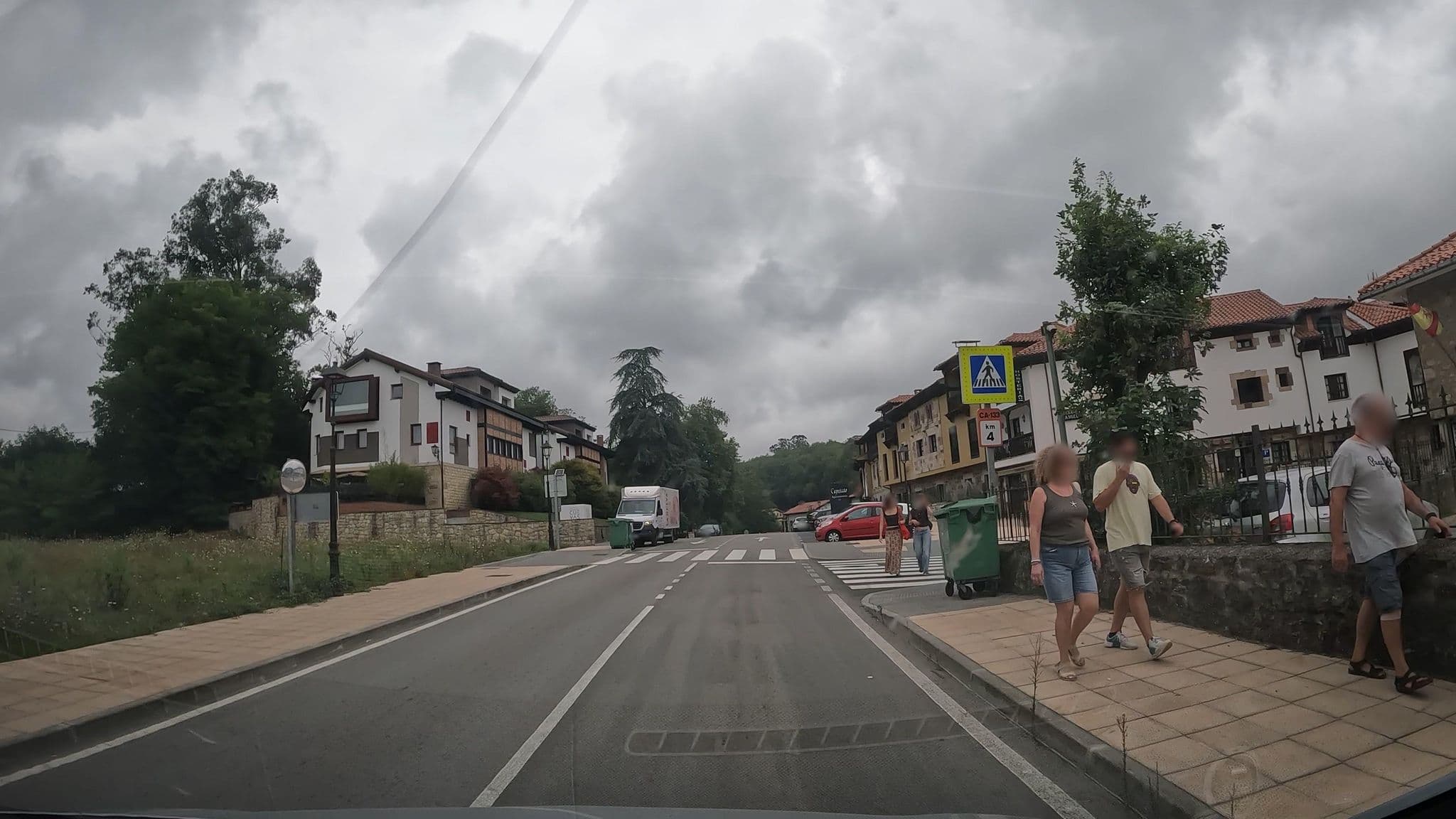 Street view near Hosería Miguel Ángel, Santillana — © vinisa (CC BY-SA · Mapillary)