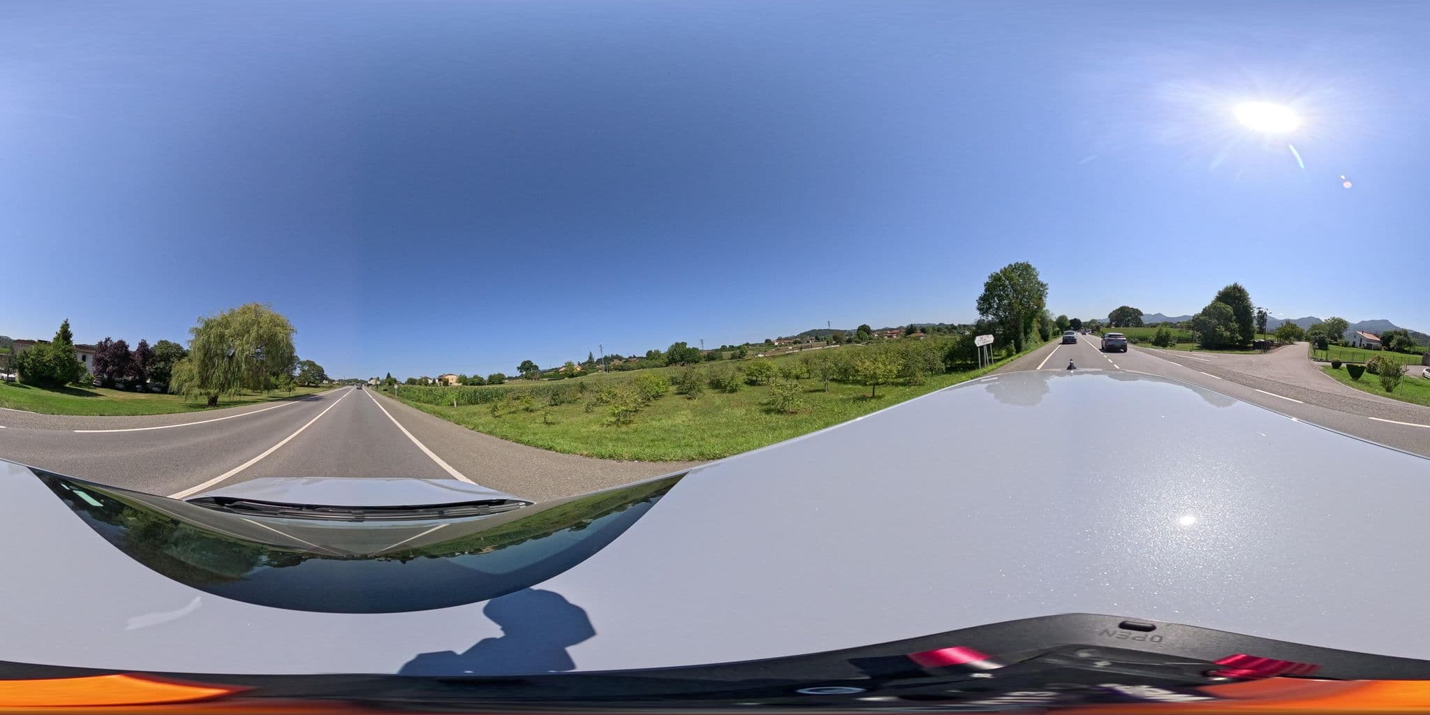 Street view near El Cotayu de Castro, Sariego — © yannakis (CC BY-SA · Mapillary)