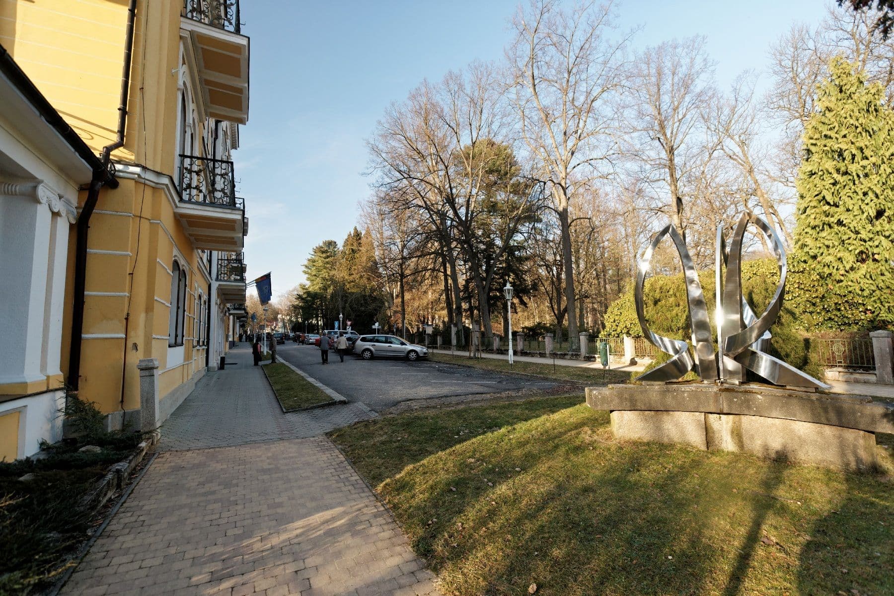 Street view near Belvedere, Františkovy Lázně — © txllxt (CC BY-SA · Mapillary)