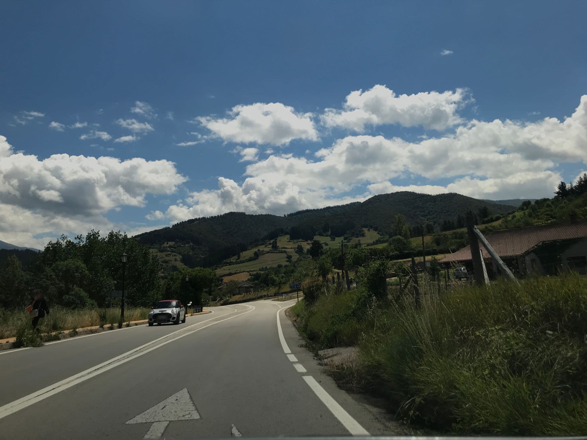 Street view near El Armental, Potes — © calile (CC BY-SA · Mapillary)