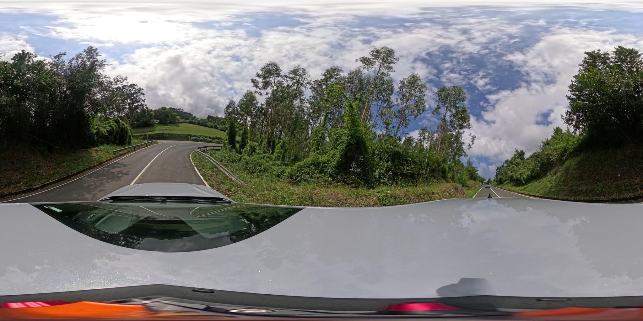 Street view near Rodiles Rural, Colunga — © yannakis (CC BY-SA · Mapillary)