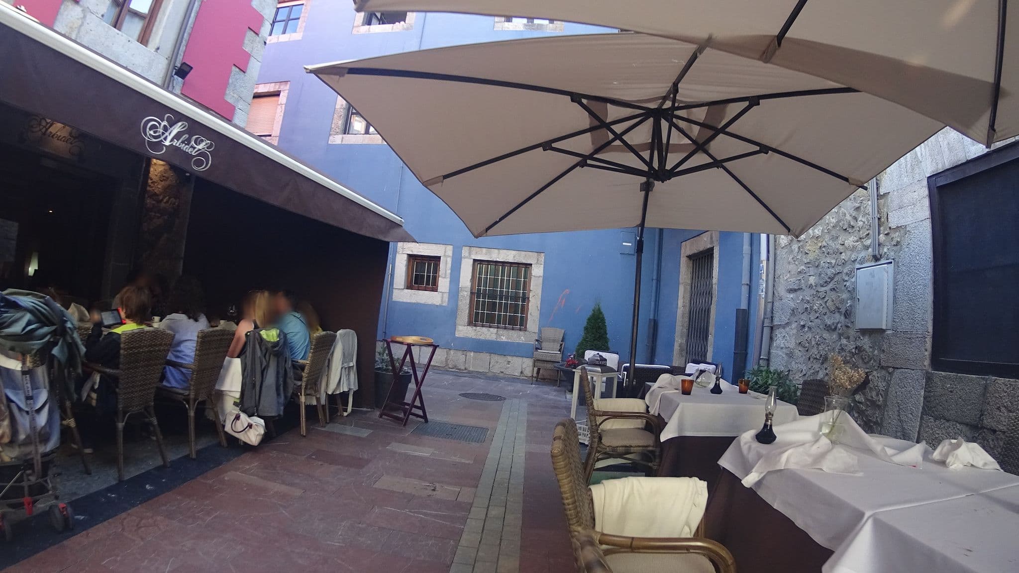 Street view near Apartamento "Riba De Sella", Ribadesella — © robertogeb (CC BY-SA · Mapillary)