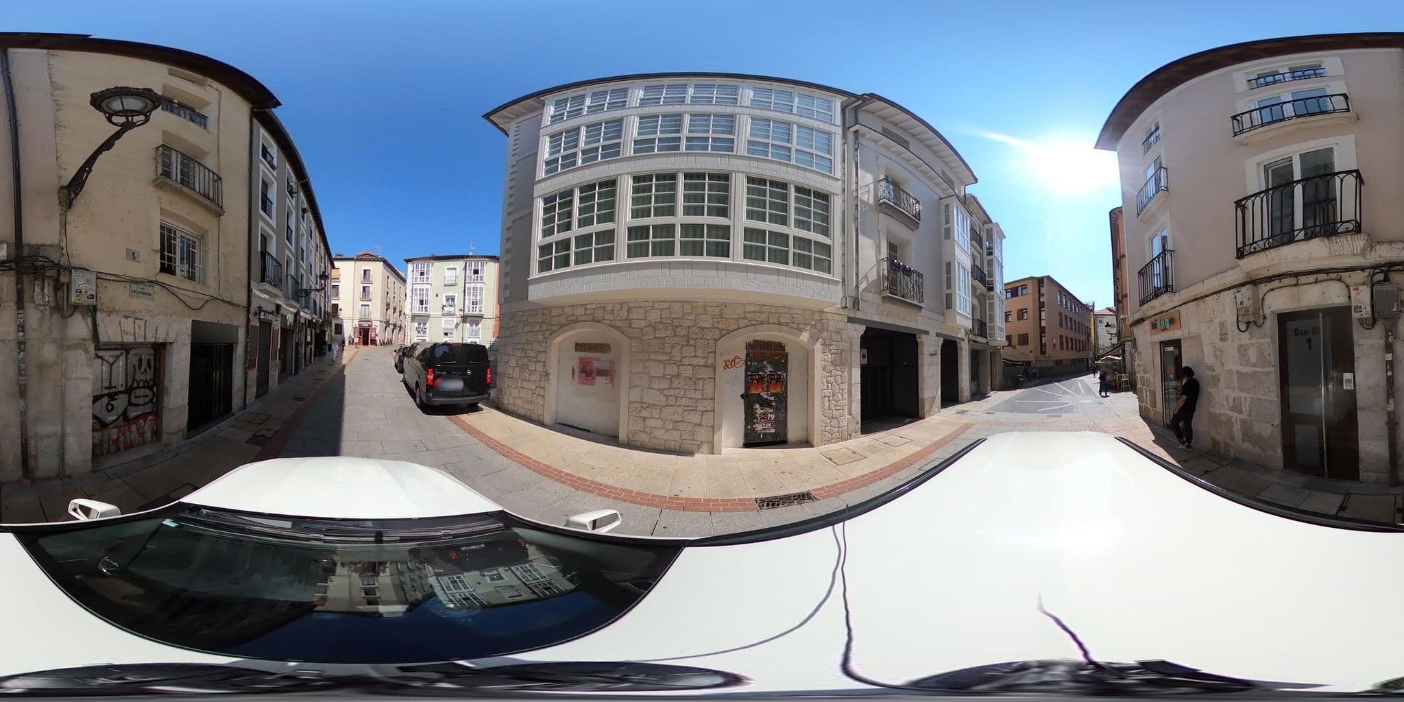 Street view near Hotel Velada Burgos, Burgos — © sanjorgepinho (CC BY-SA · Mapillary)