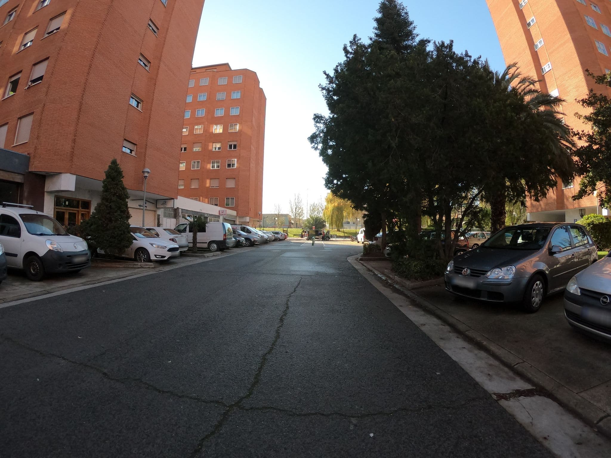 Street view near Pensión La Rioja, Logroño — © rubencarbonero (CC BY-SA · Mapillary)