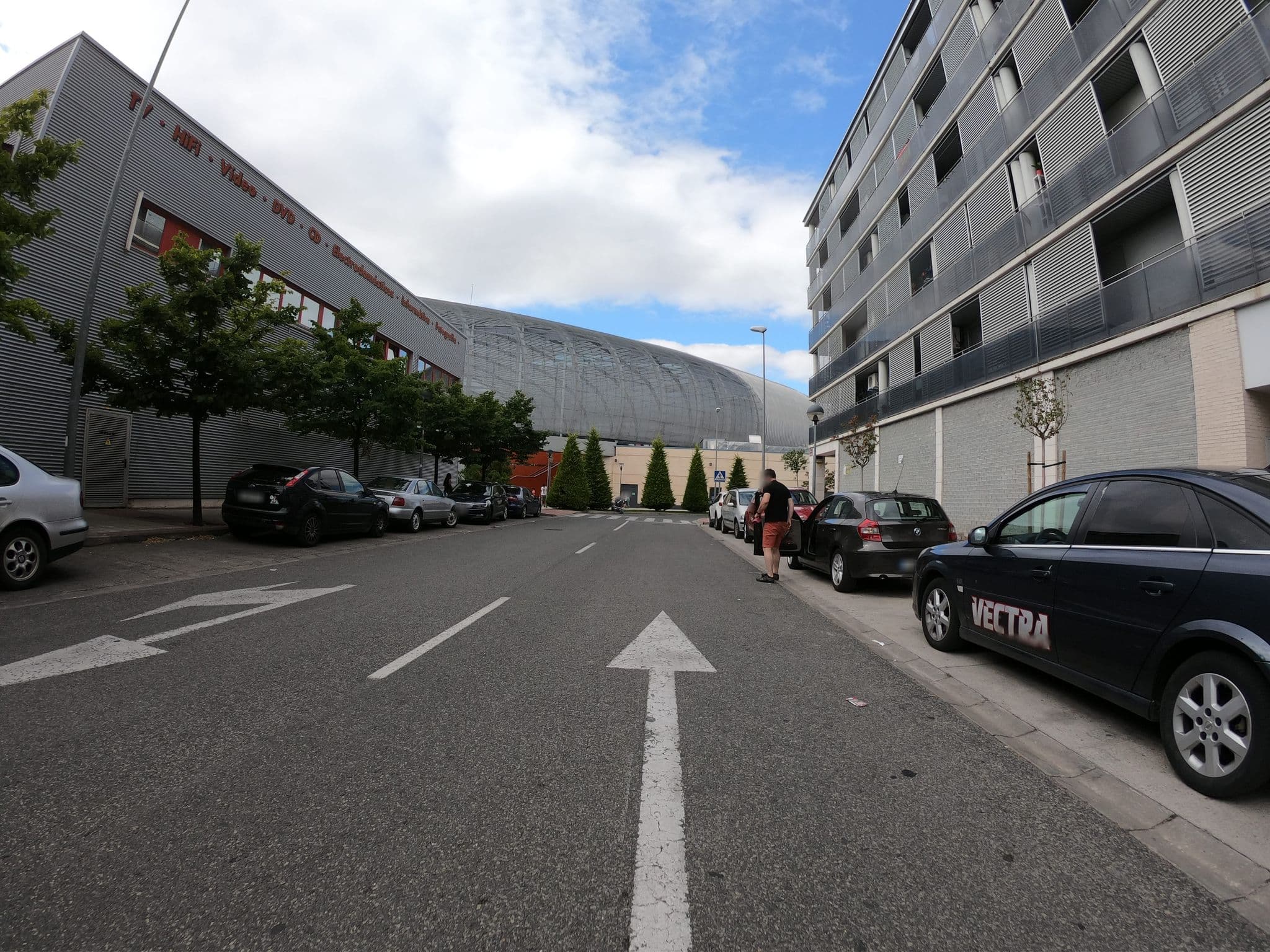 Street view near apartamentos turísticos en Logroño riojania, Logroño — © rubencarbonero (CC BY-SA · Mapillary)