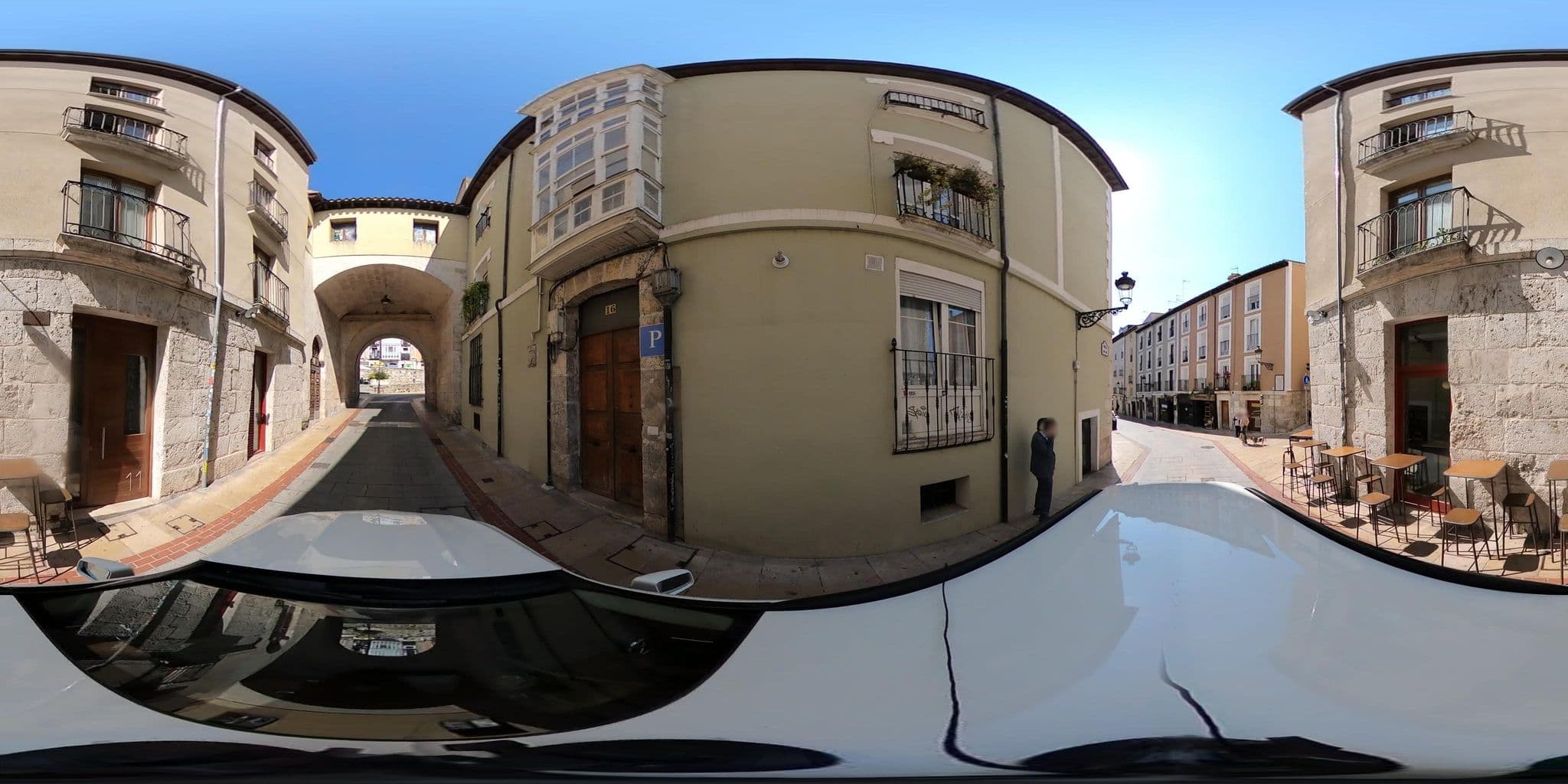 Street view near Pensión Boutique La Uraca Negra, Burgos — © sanjorgepinho (CC BY-SA · Mapillary)