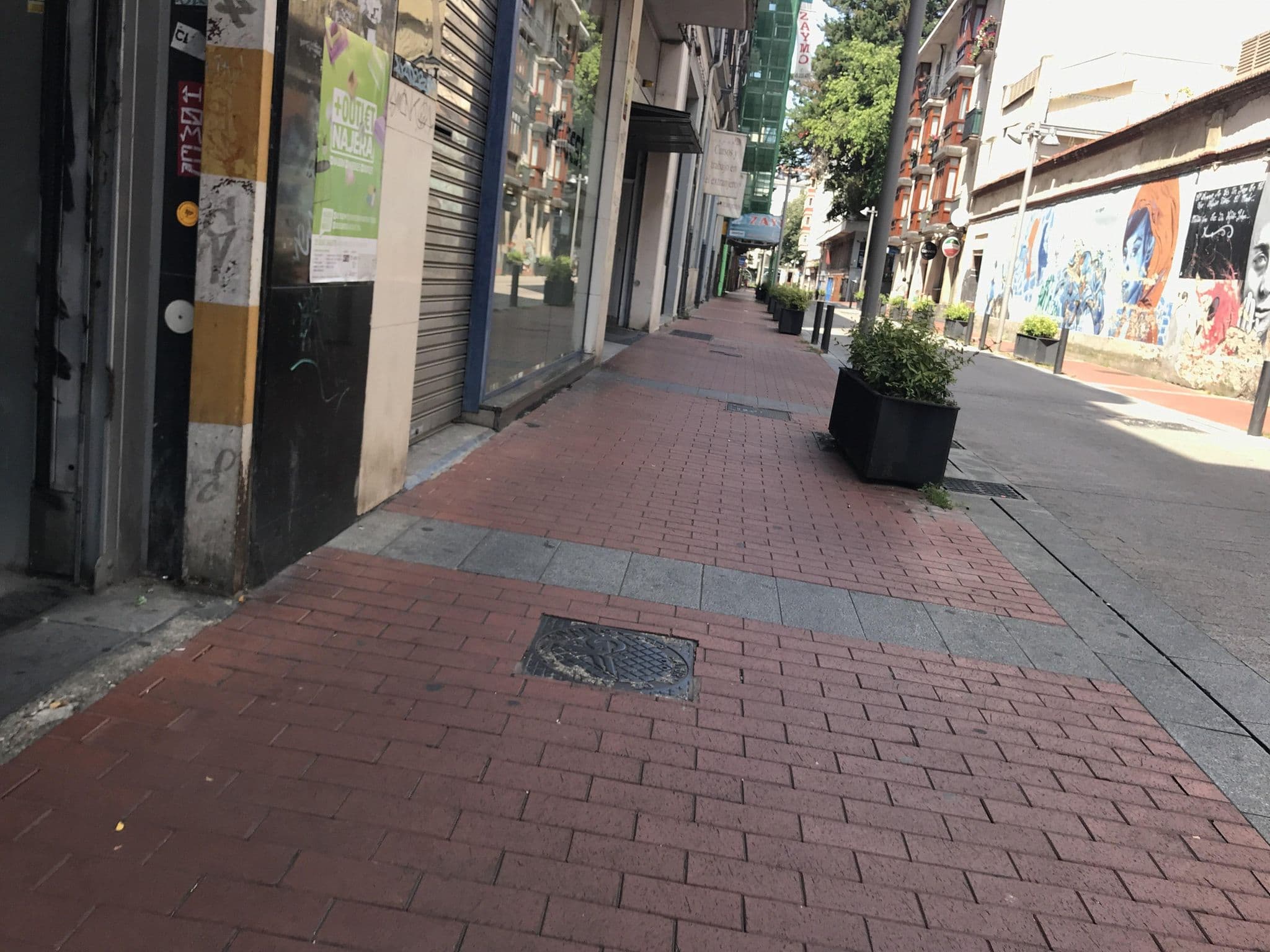 Street view near Luxury Cercas Bajas Apartamento, Gasteiz / Vitoria — © miguel_andrade (CC BY-SA · Mapillary)