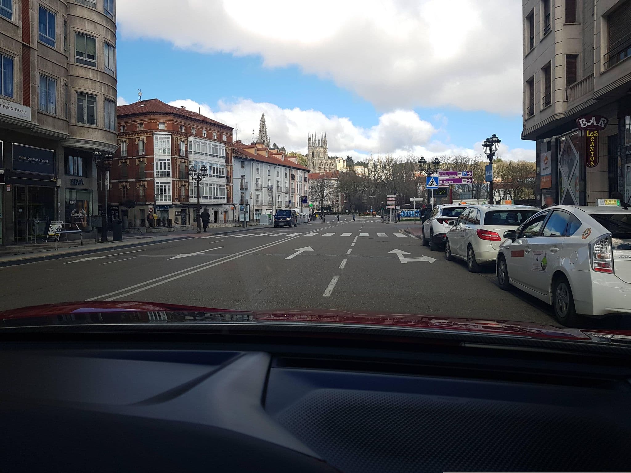 Street view near Hostel Burgos, Burgos — © toho (CC BY-SA · Mapillary)