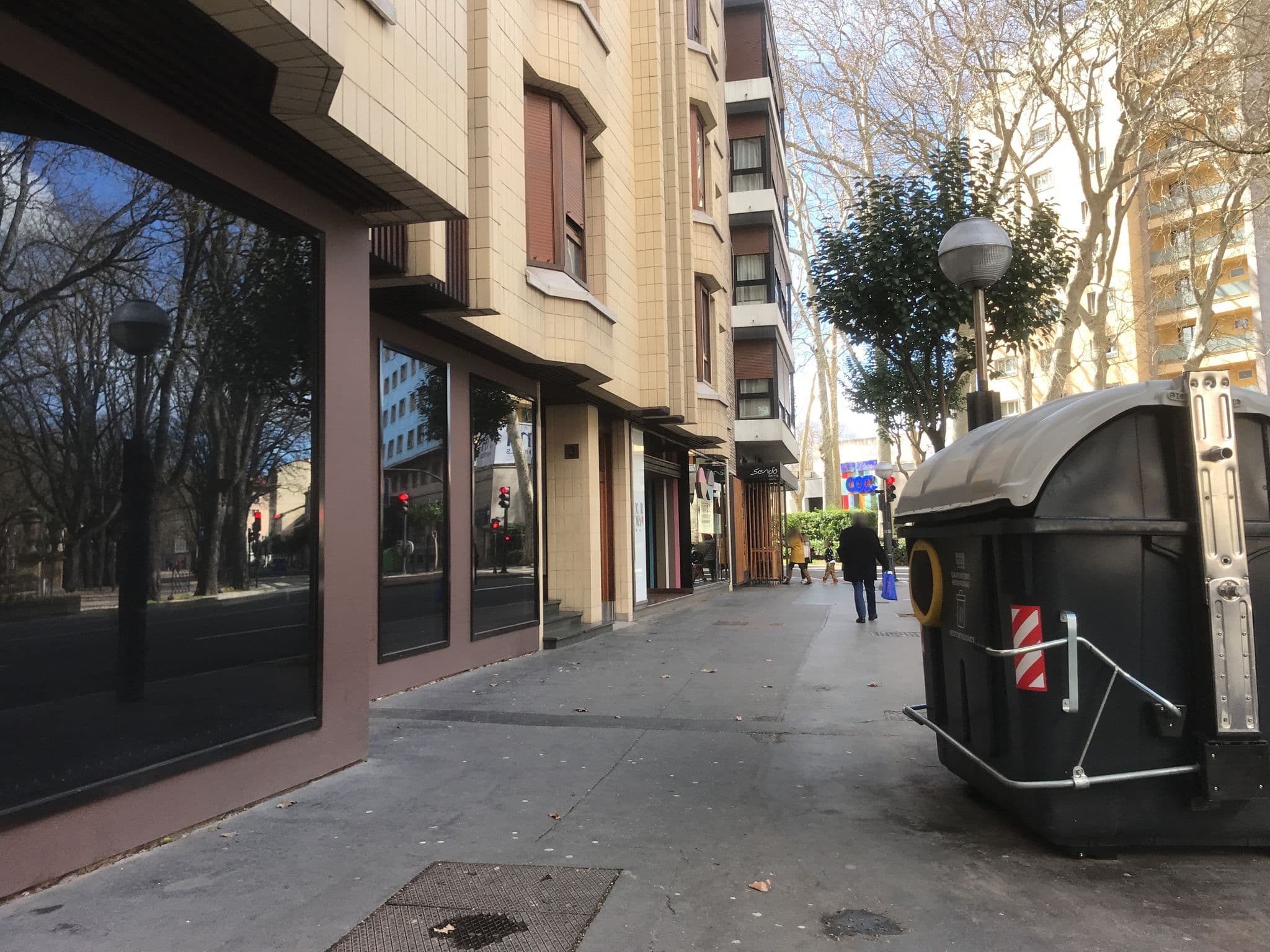Street view near N.h. Hoteles, Gasteiz / Vitoria — © miguel_andrade (CC BY-SA · Mapillary)
