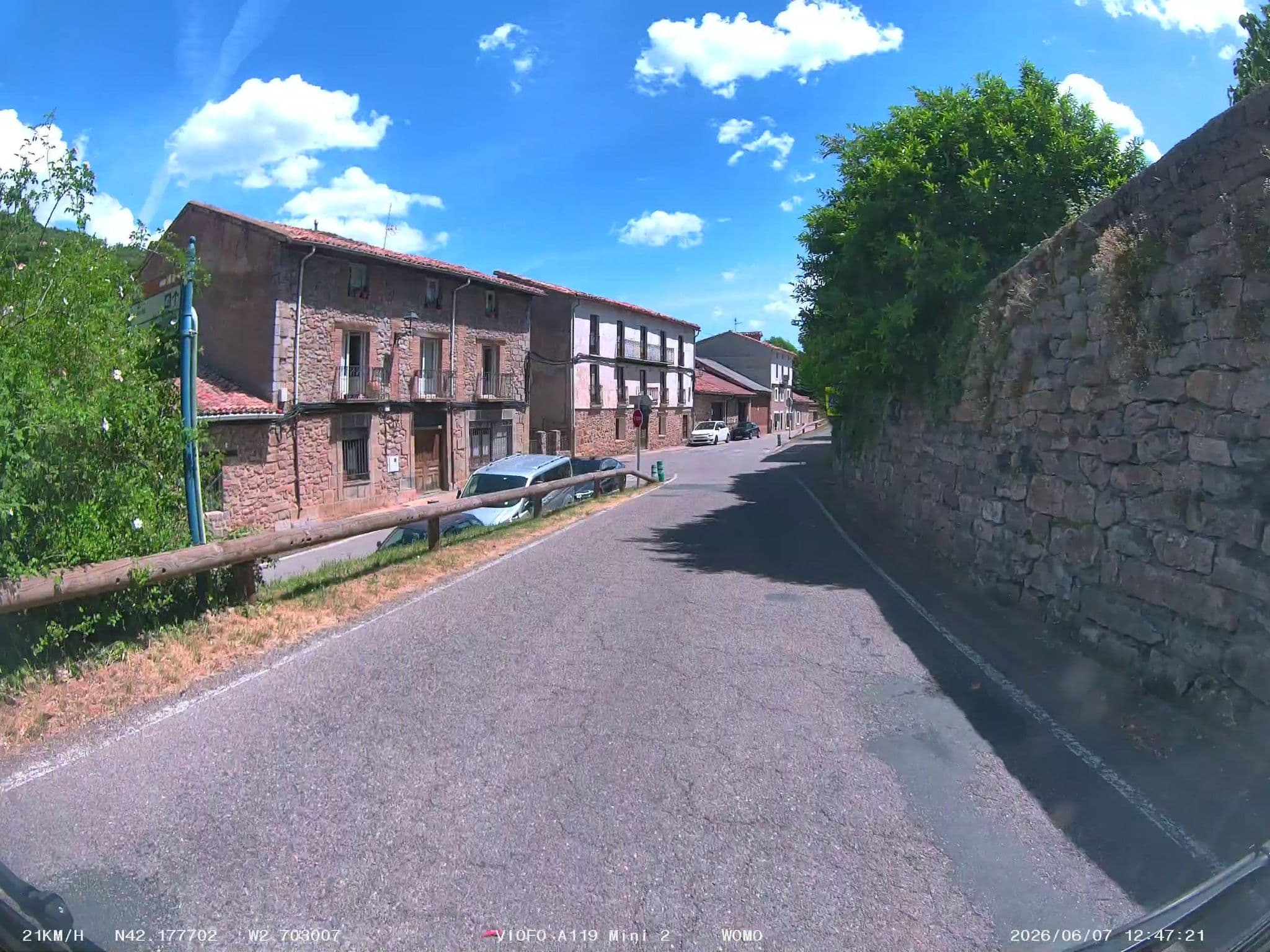 Street view near Casa Rural - La Hoz del Encinedo, Baños de Río Tobía — © soulcover (CC BY-SA · Mapillary)
