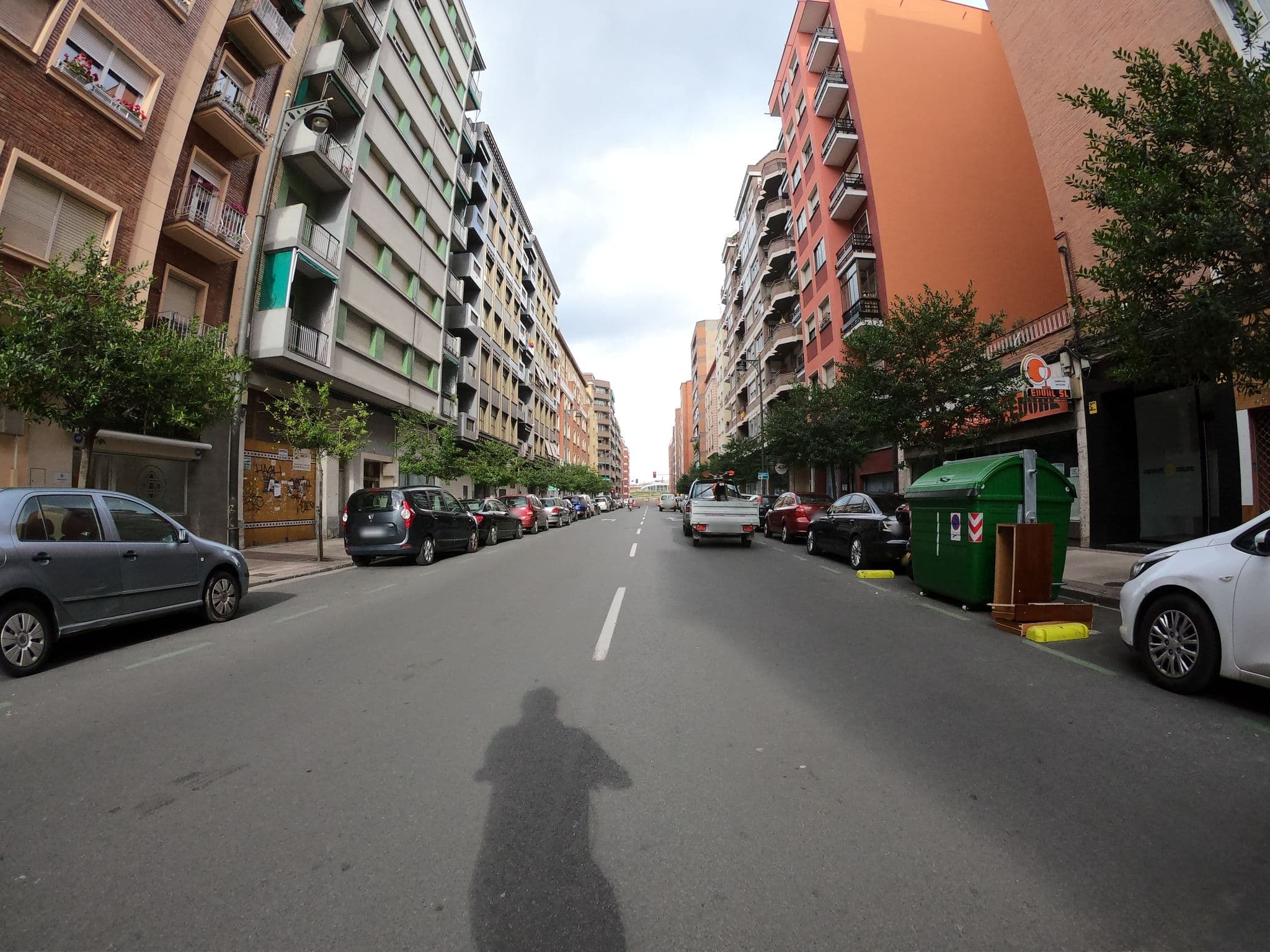 Street view near Suministros Hosteleros Edual, Logroño — © rubencarbonero (CC BY-SA · Mapillary)